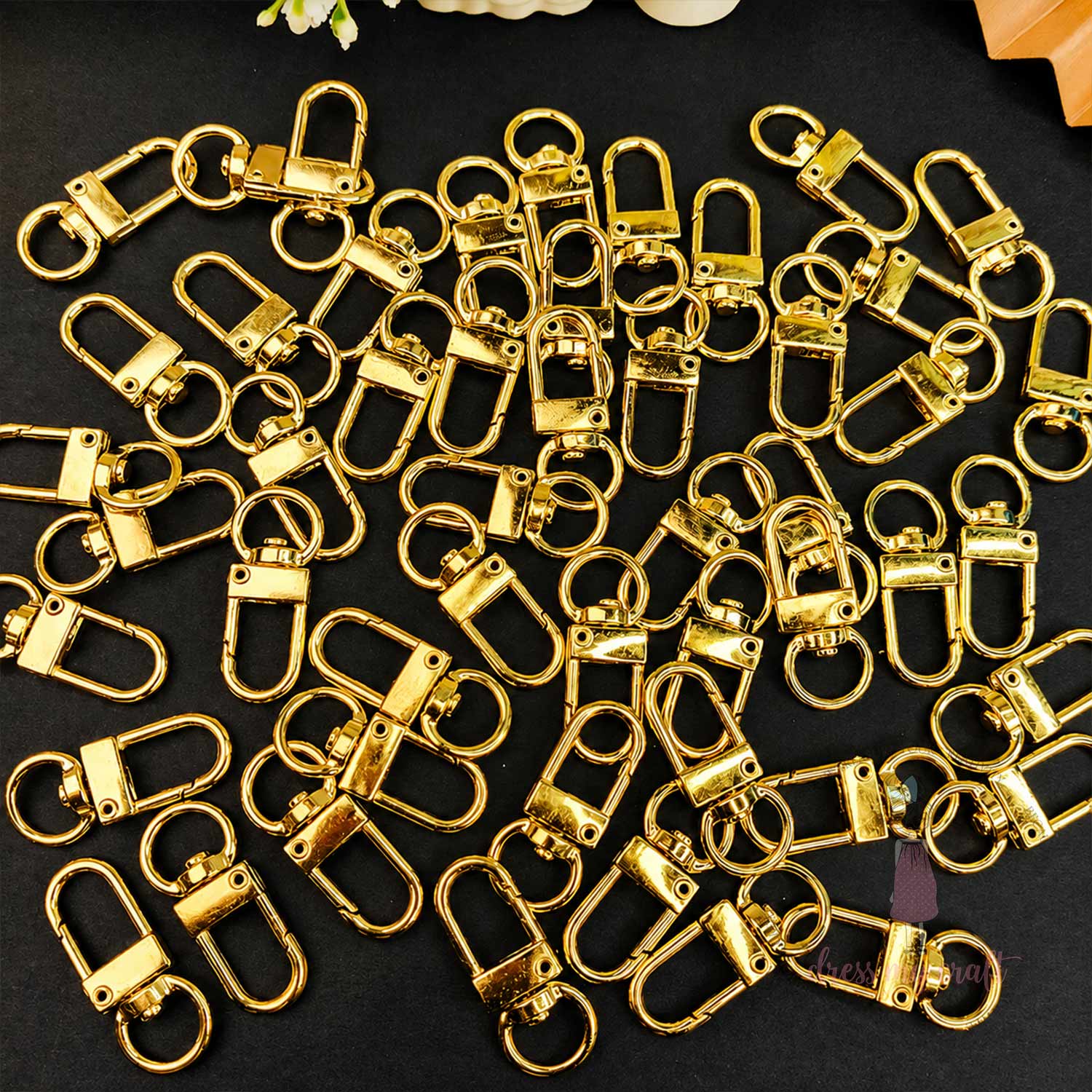 Lobster Claw Clasps - Golden