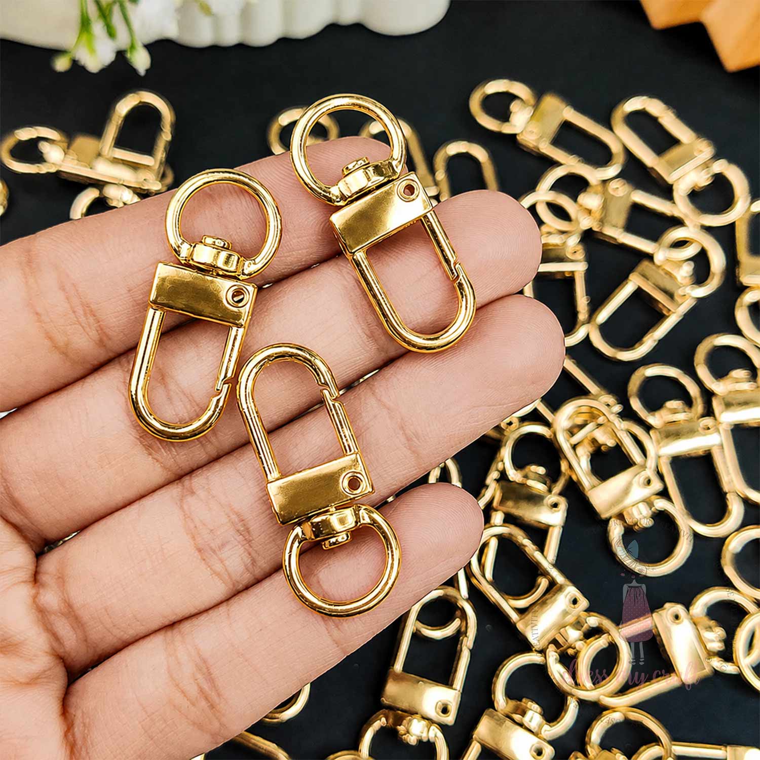 Lobster Claw Clasps - Golden