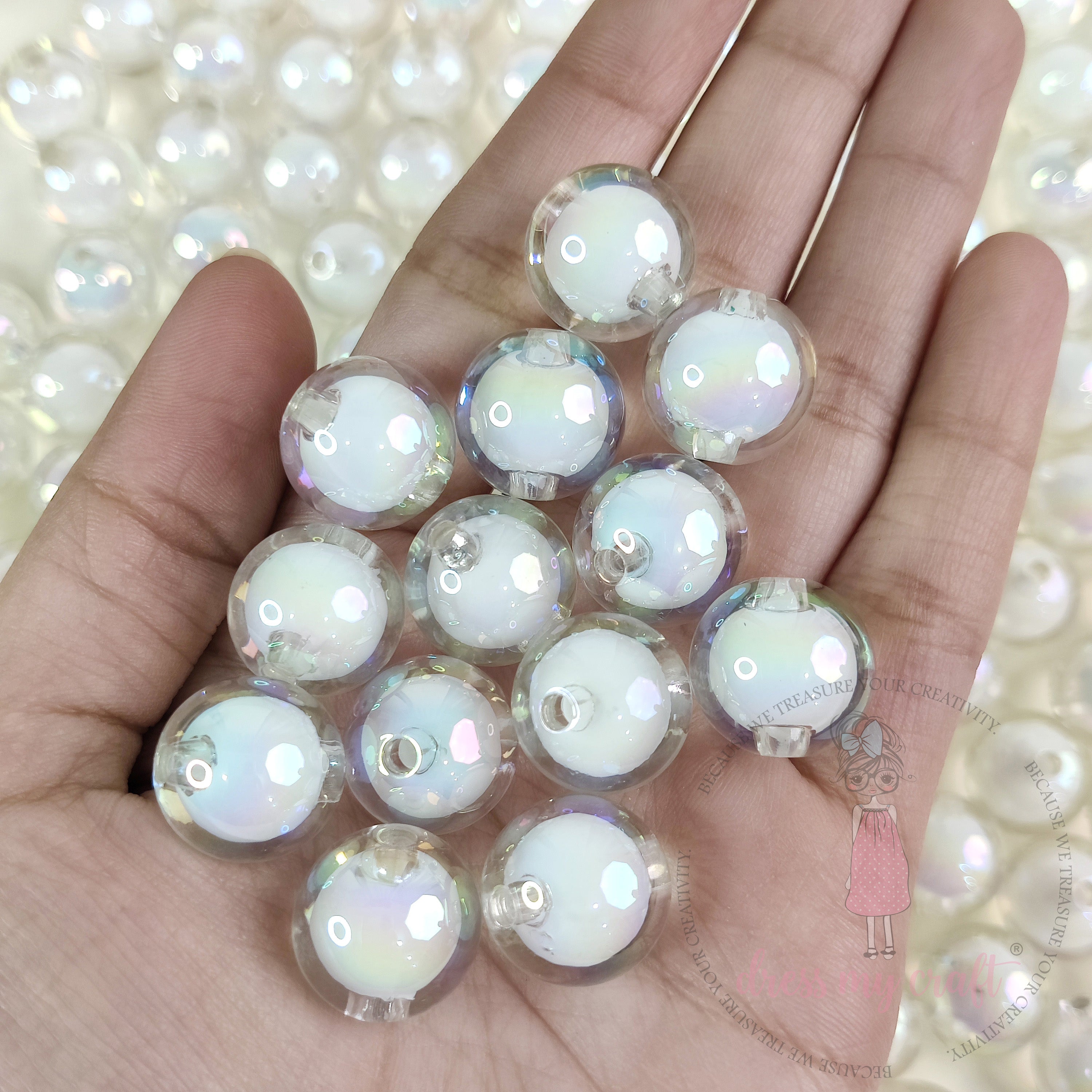 Holographic Bubble Ball Beads