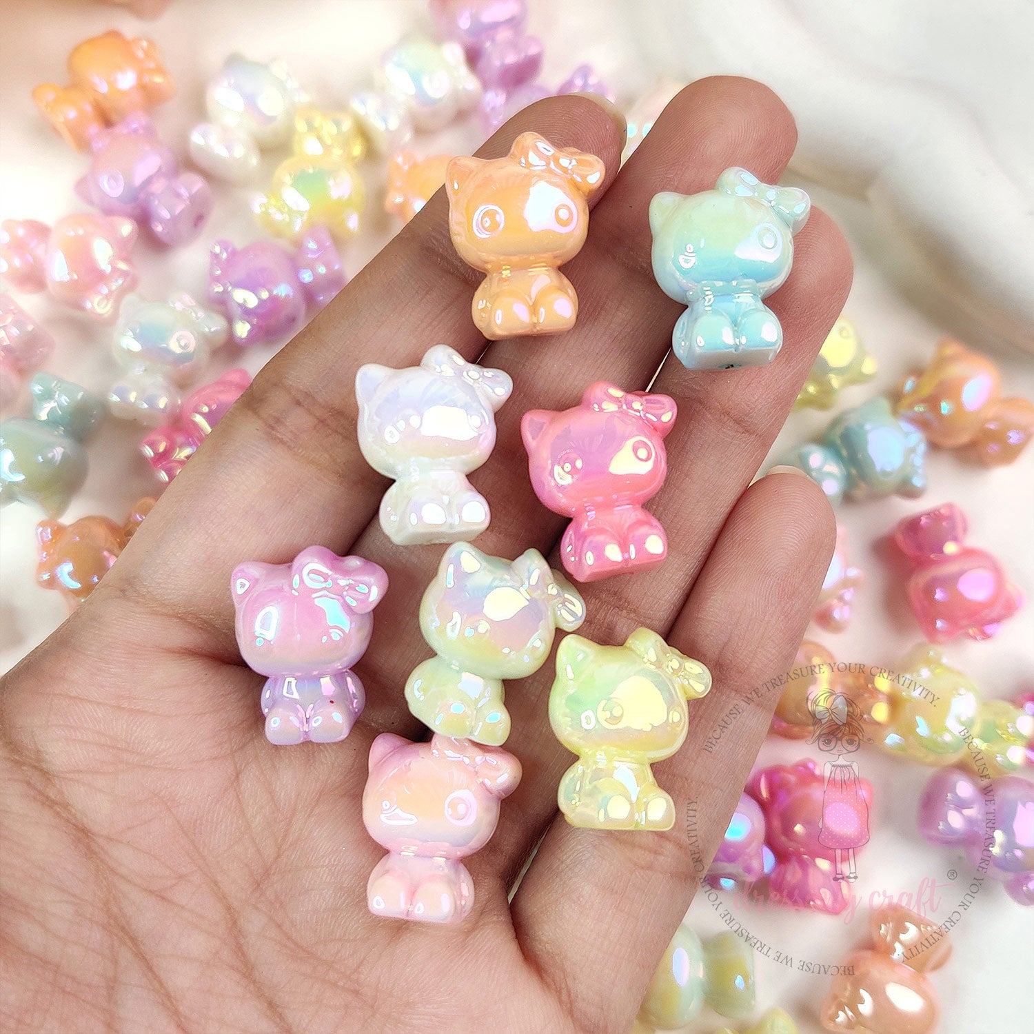 Pearl Shine Kitty Beads