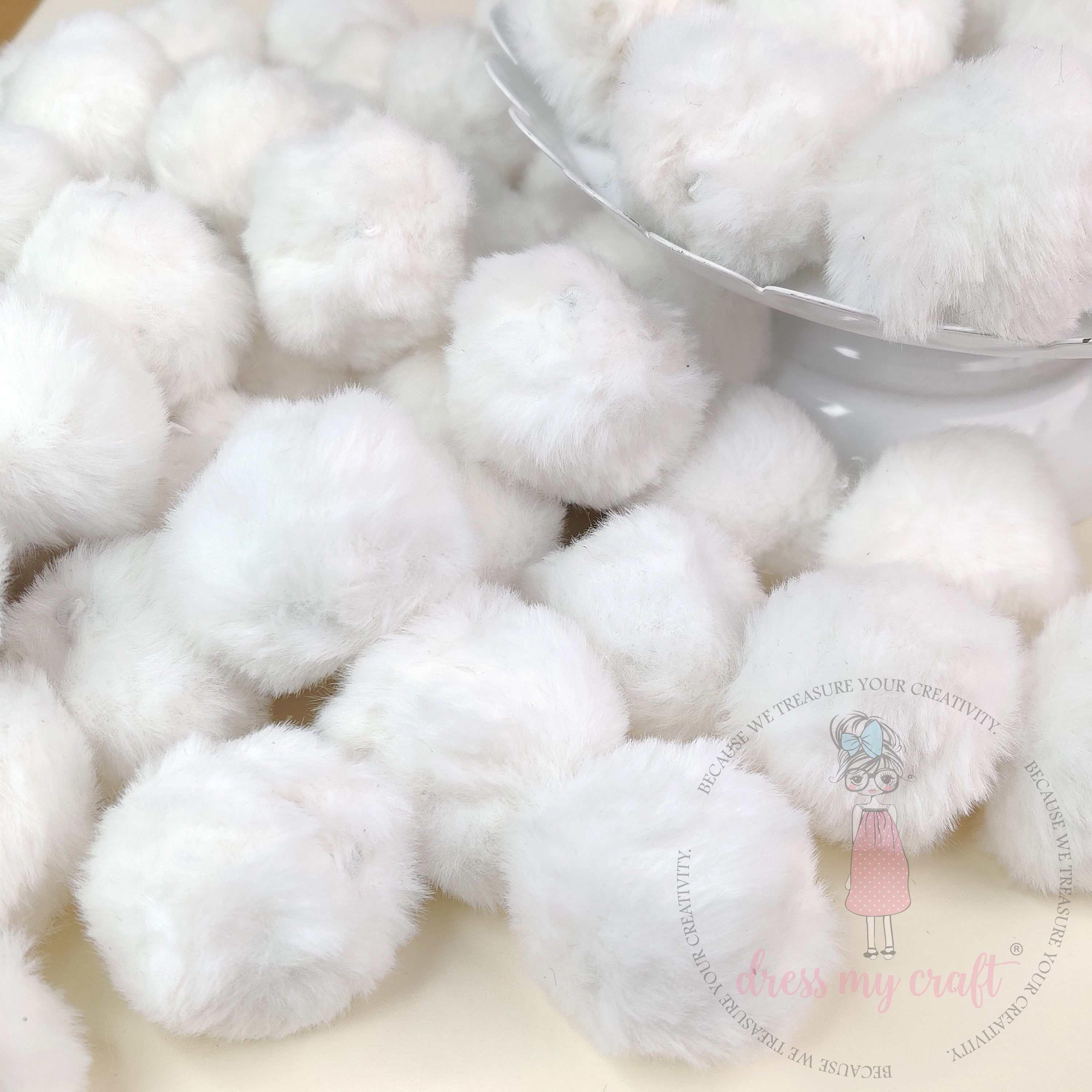 Snow White Pom Poms With Loop - Big