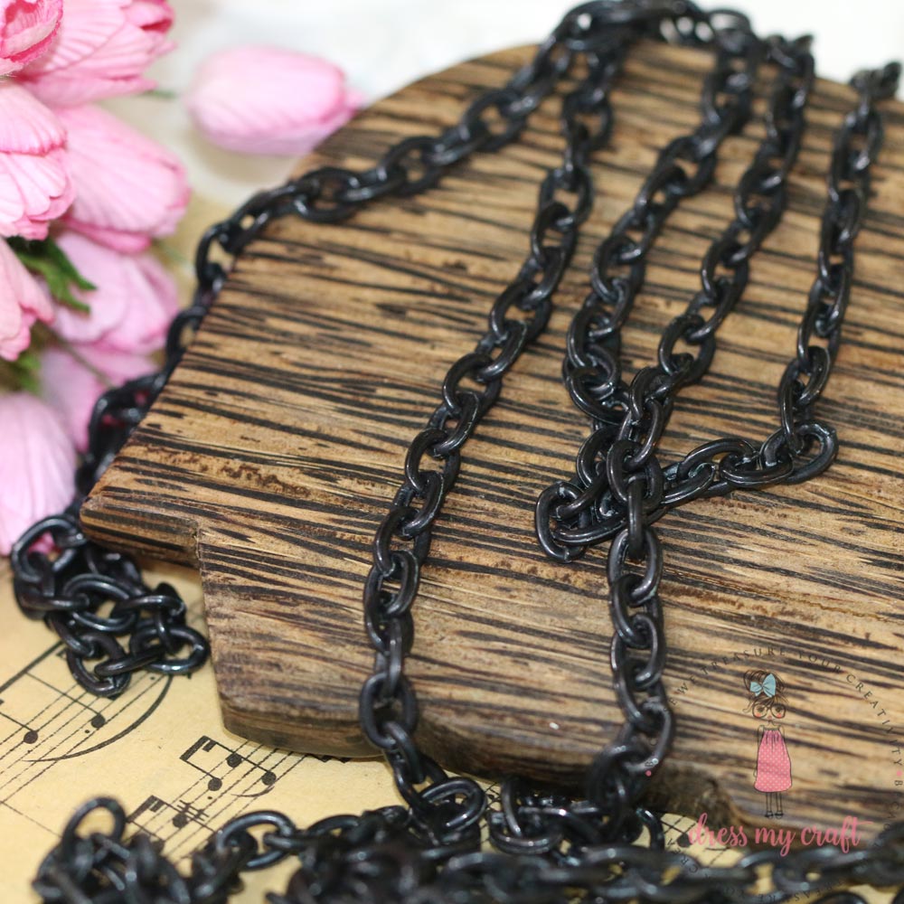 Acrylic Chain - Black