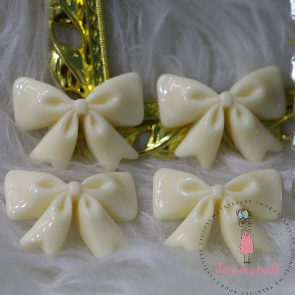 Ruffled Bow - Ivory