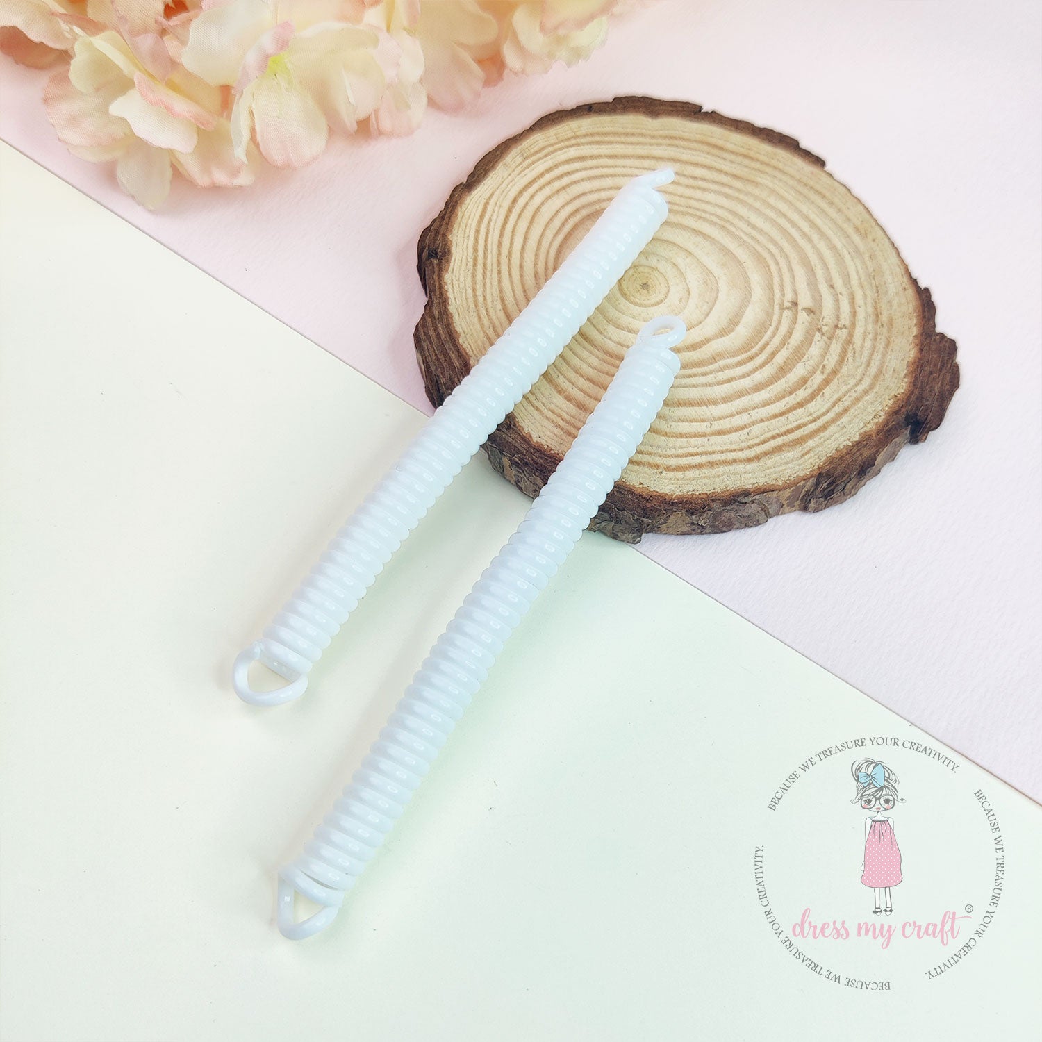 Spiral Retractable Spring Coil - White