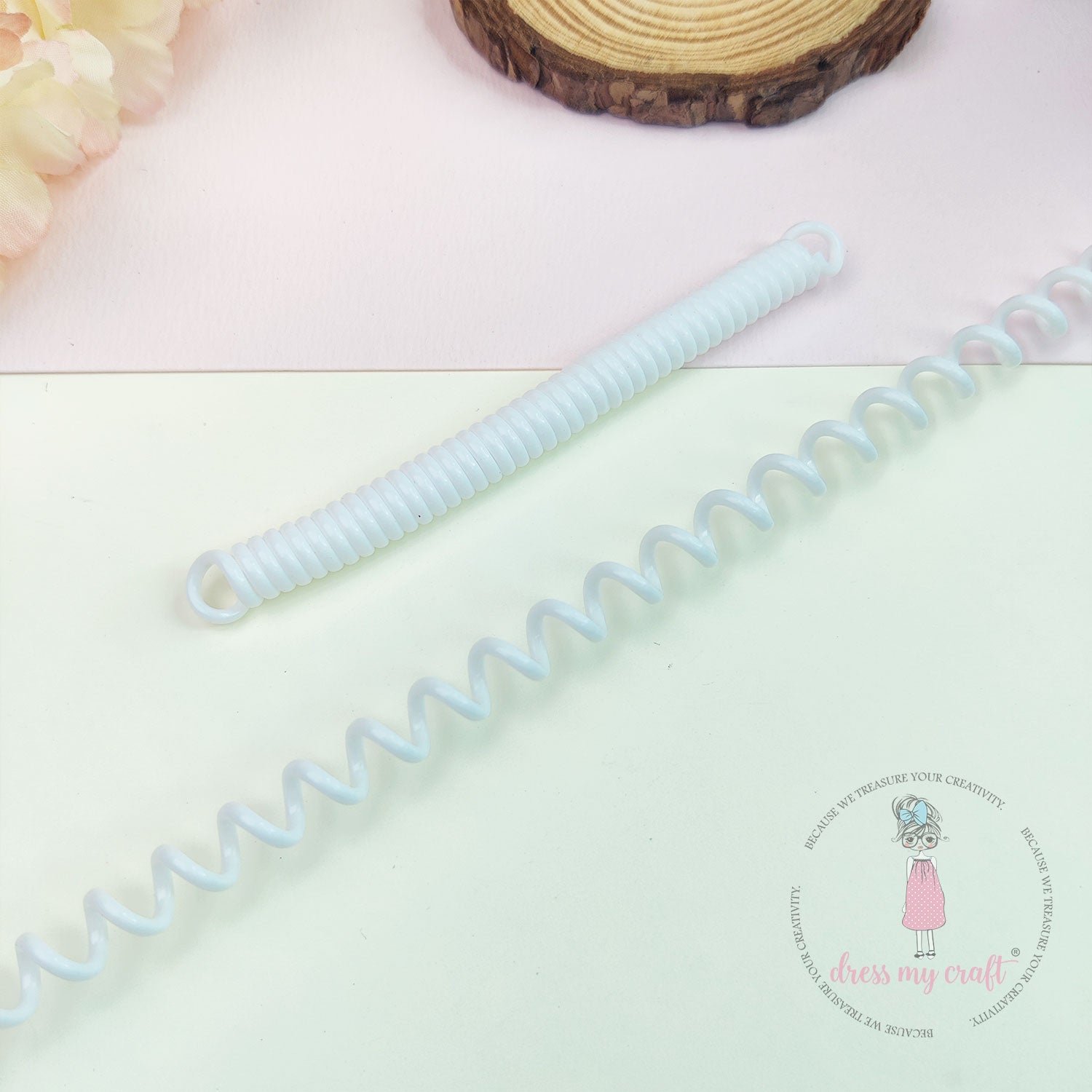 Spiral Retractable Spring Coil - White