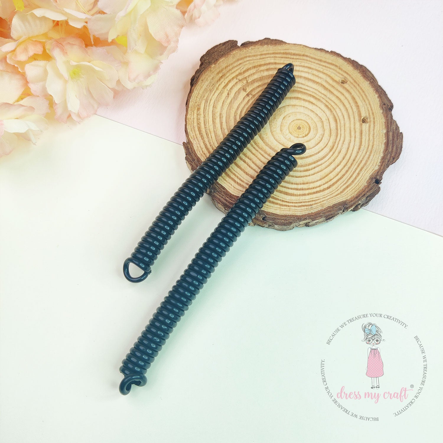 Spiral Retractable Spring Coil - Black
