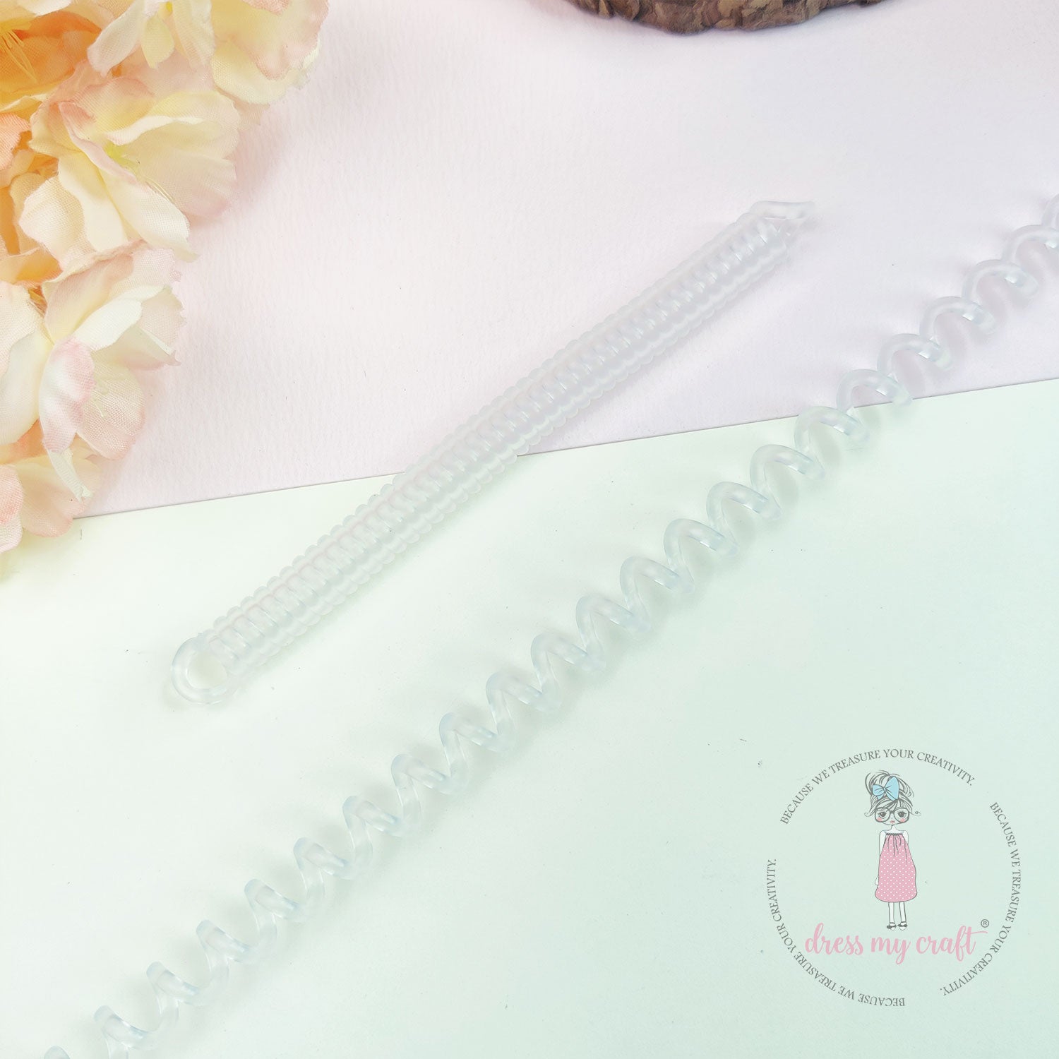 Spiral Retractable Spring Coil - Transparent