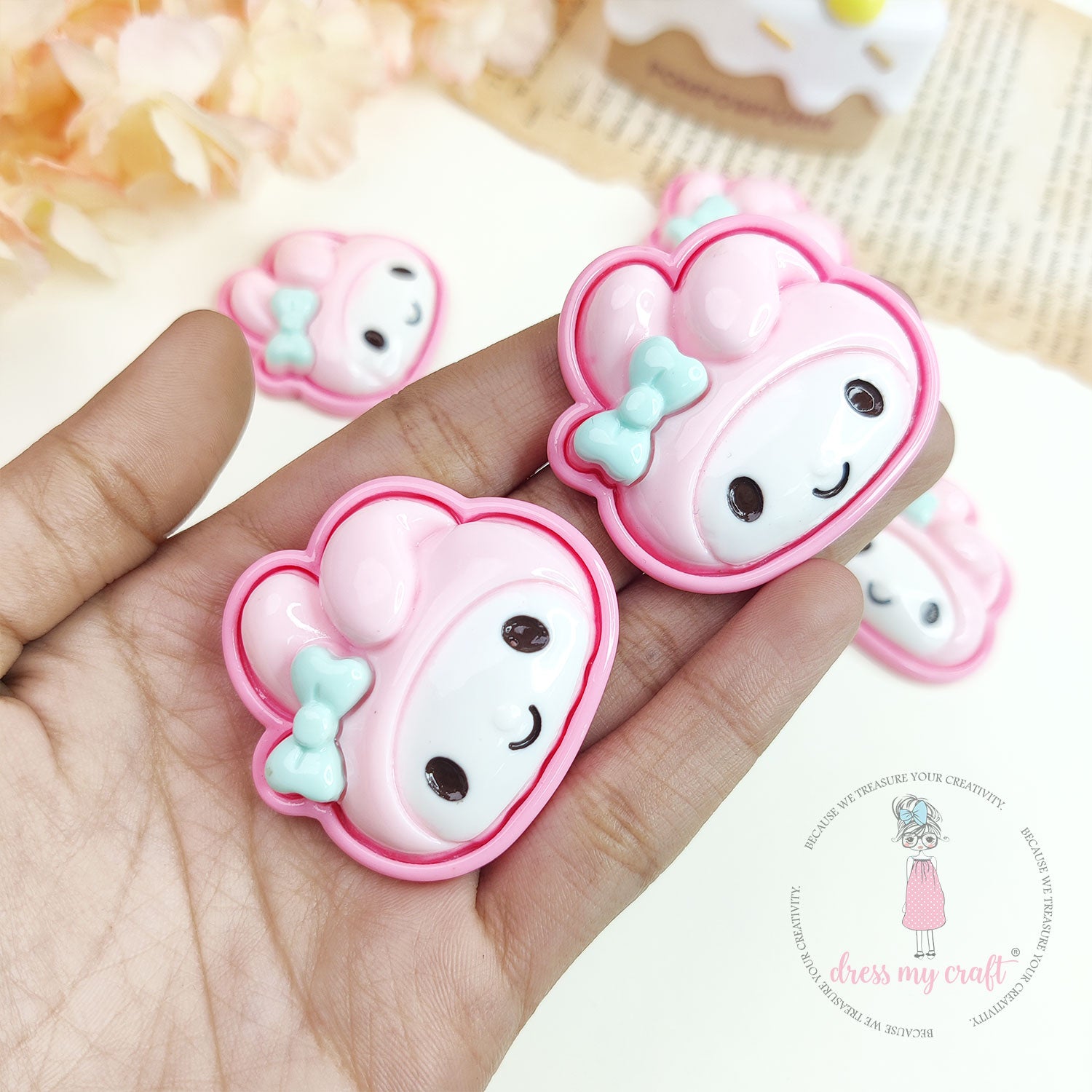 Melody Face Flatback Cabochons
