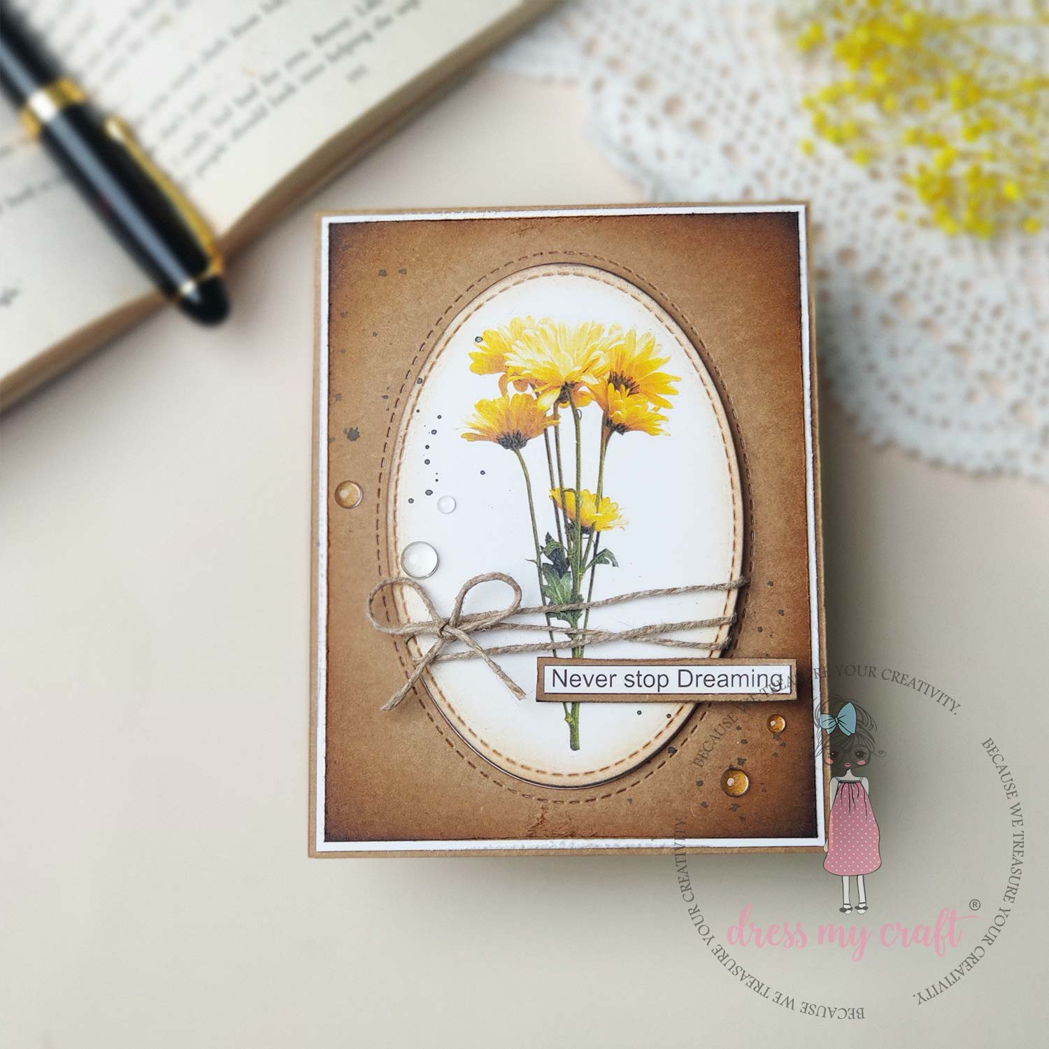 Double Stitched Oval - Basic Designer Die