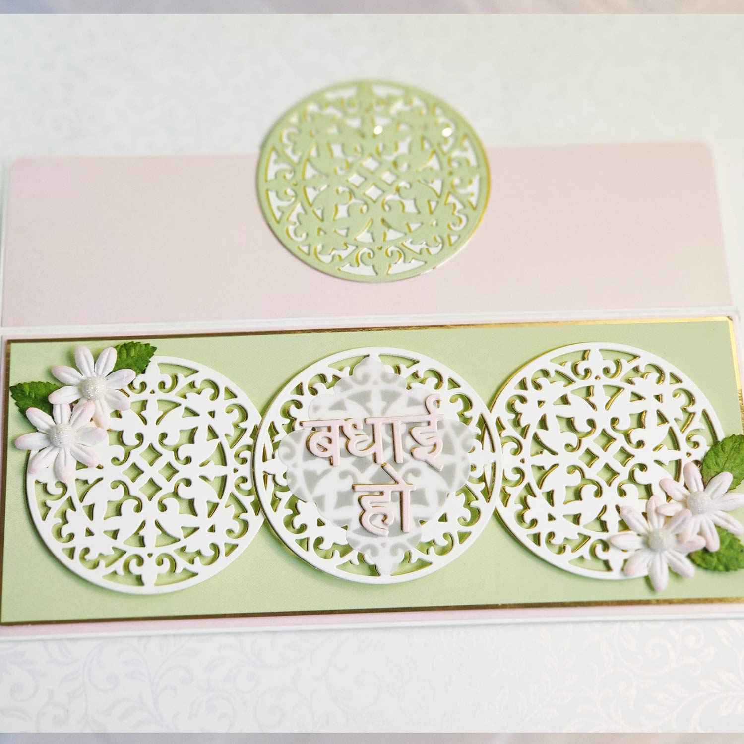 Flourish Doily - Basic Designer Dies