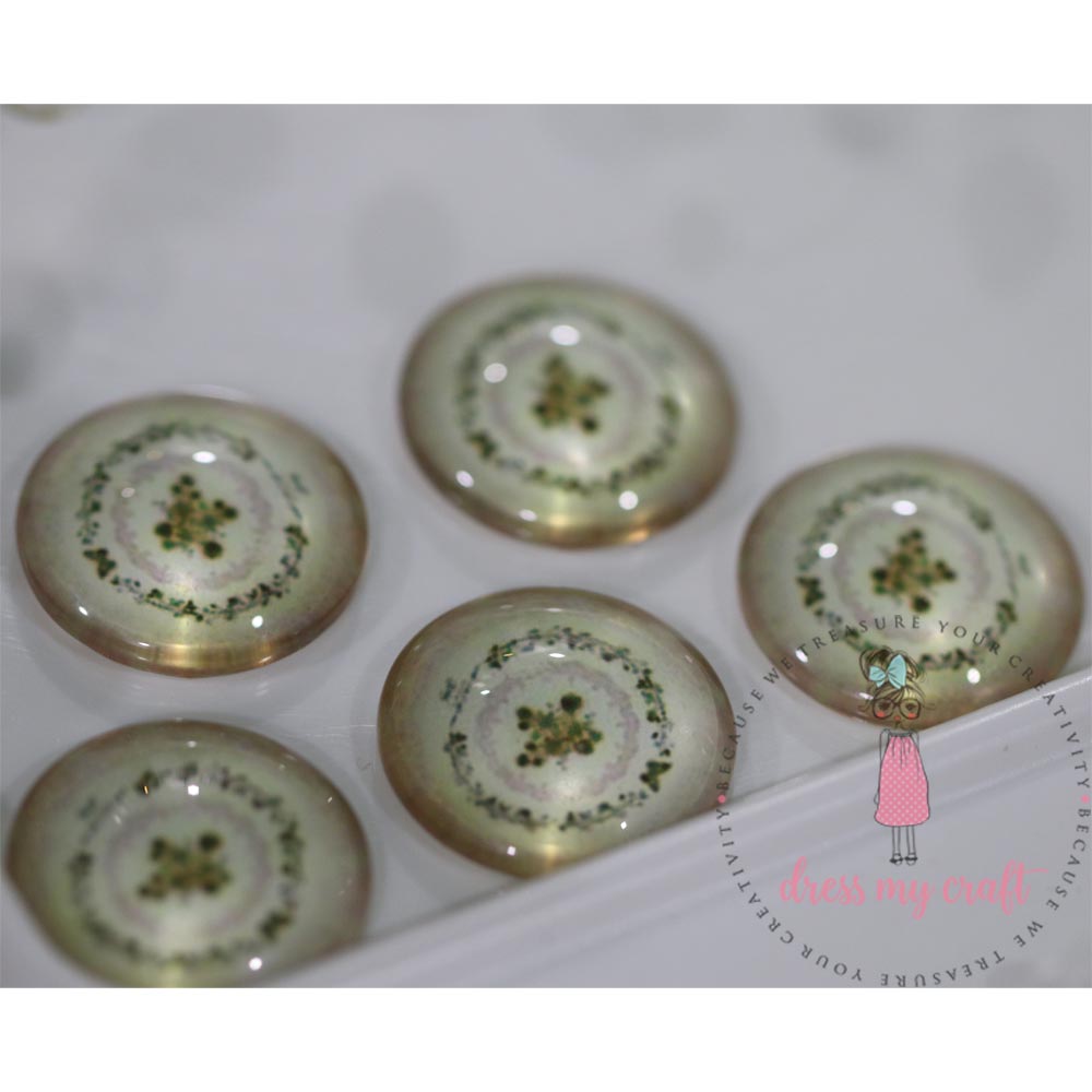 Small Round Glass Cabochon - Shabby Vintage