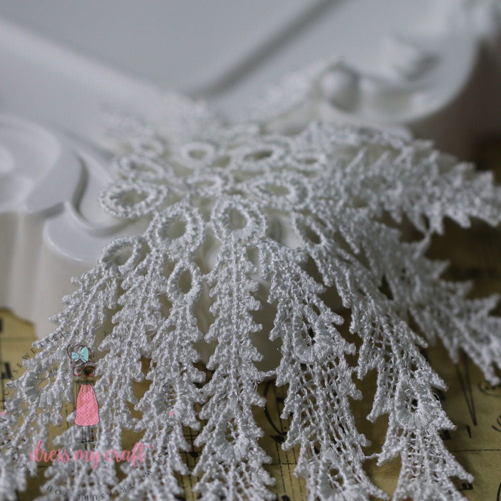 Peacock Feather Lace