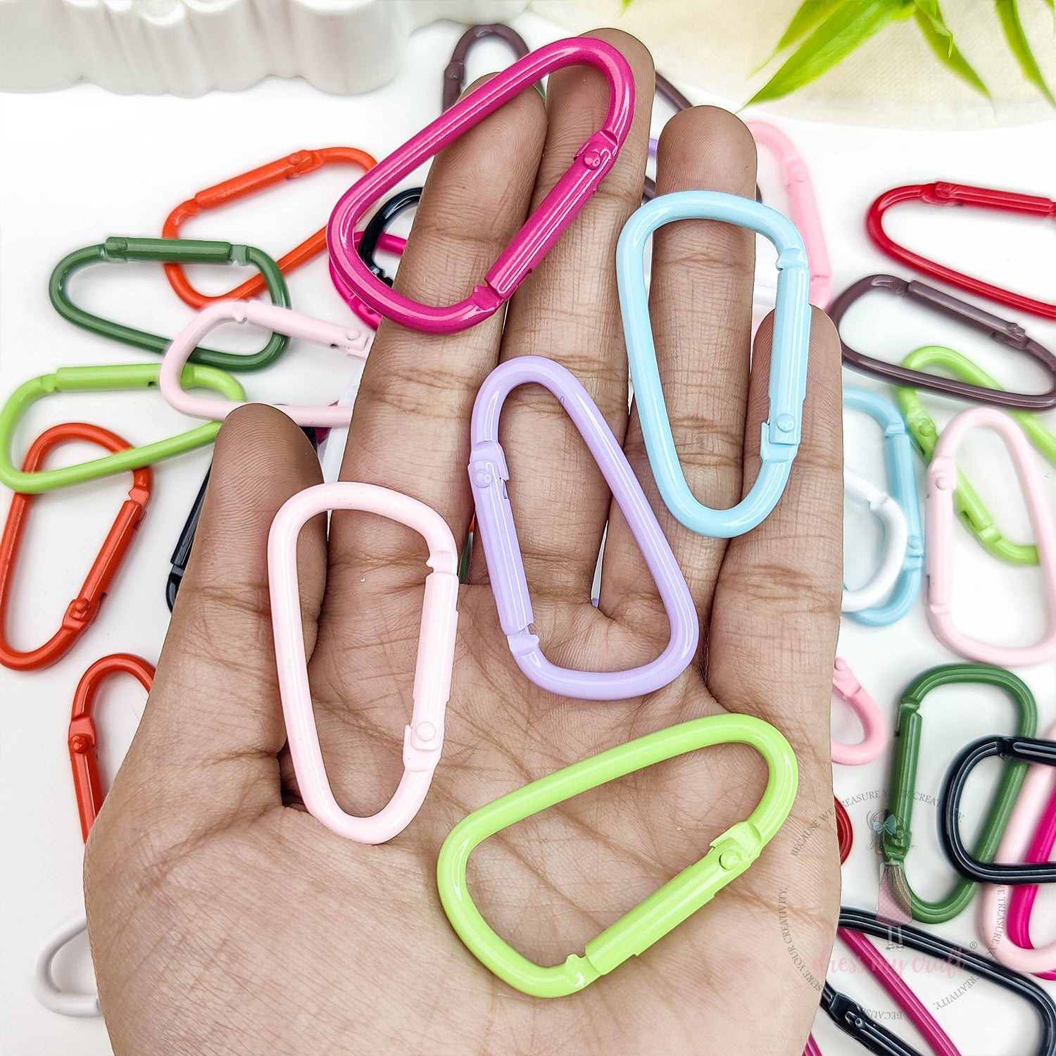 D Lock Keychain Hooks - Multicolor