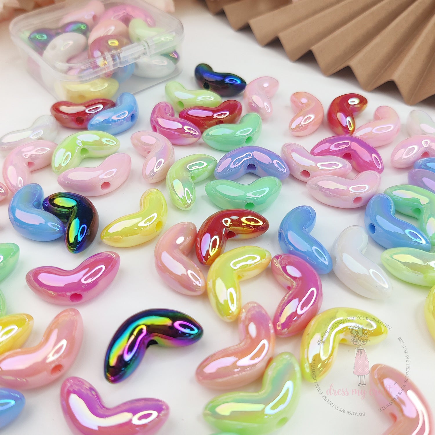 Multicolor Holographic Heart Beads