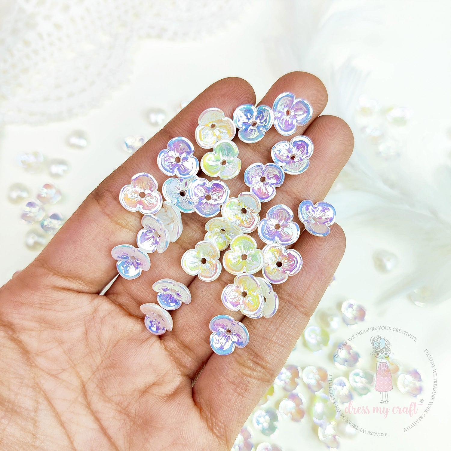 Holographic Three Petal Flowers