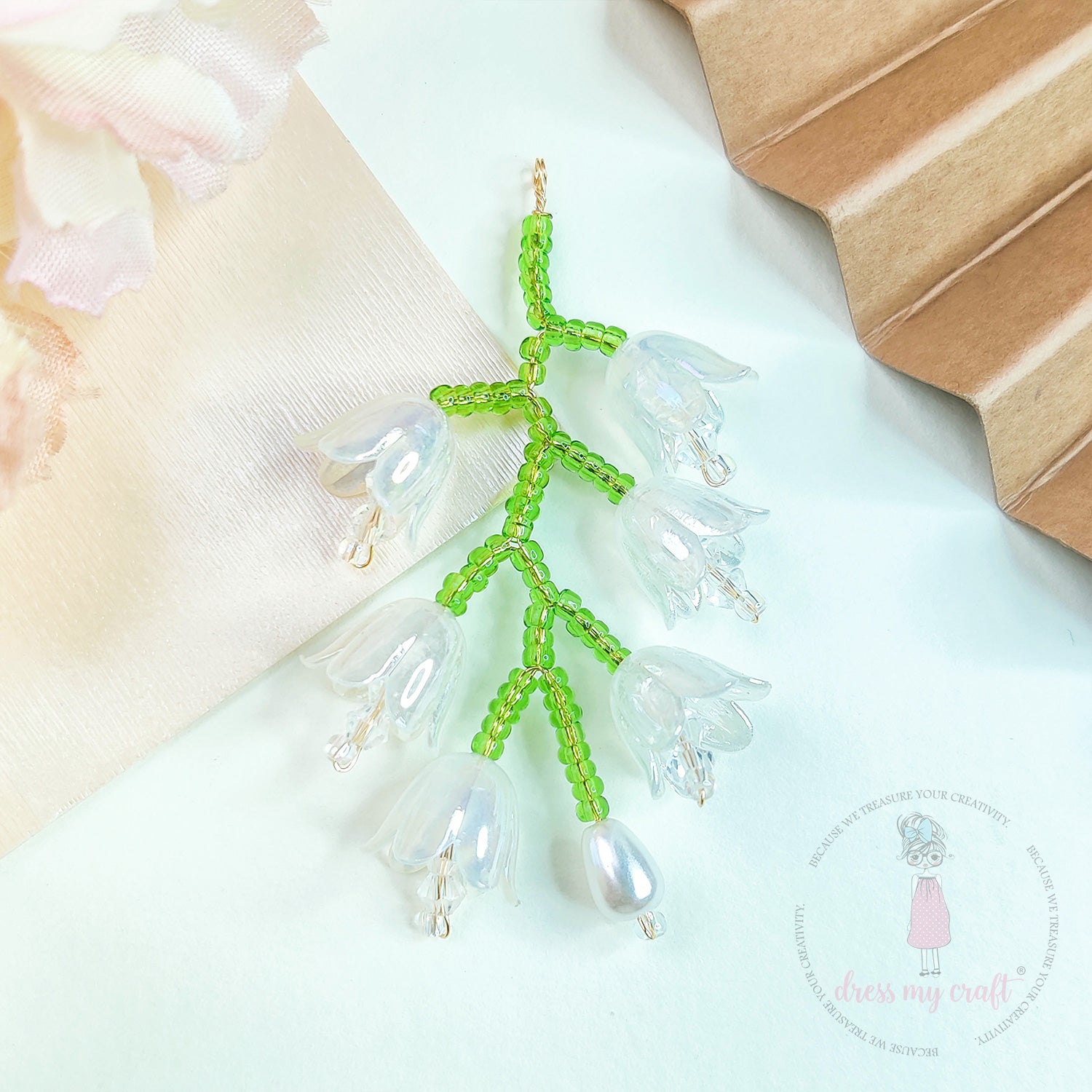 Hand-Woven Tulip Flower Bunches - Crystal White