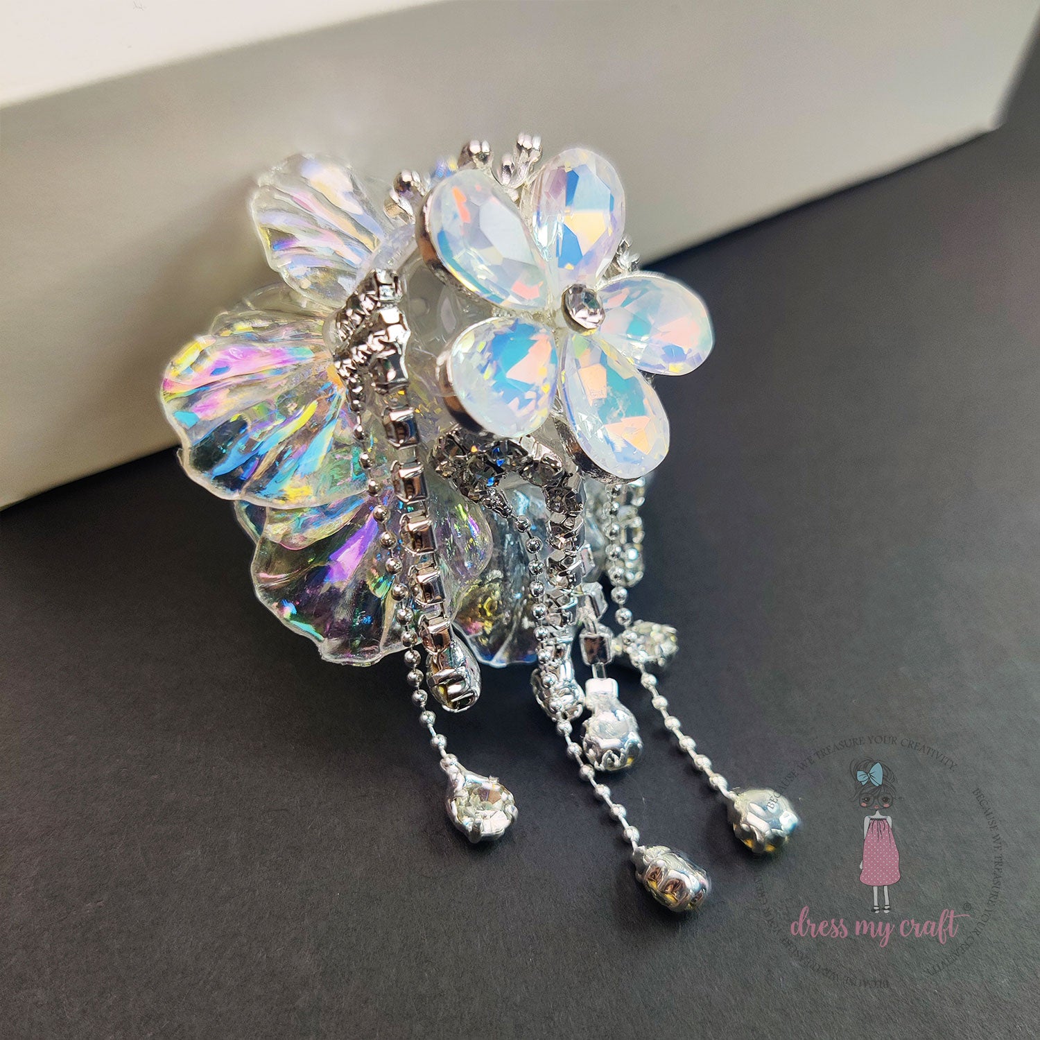 Royal 3D Radiance Bead