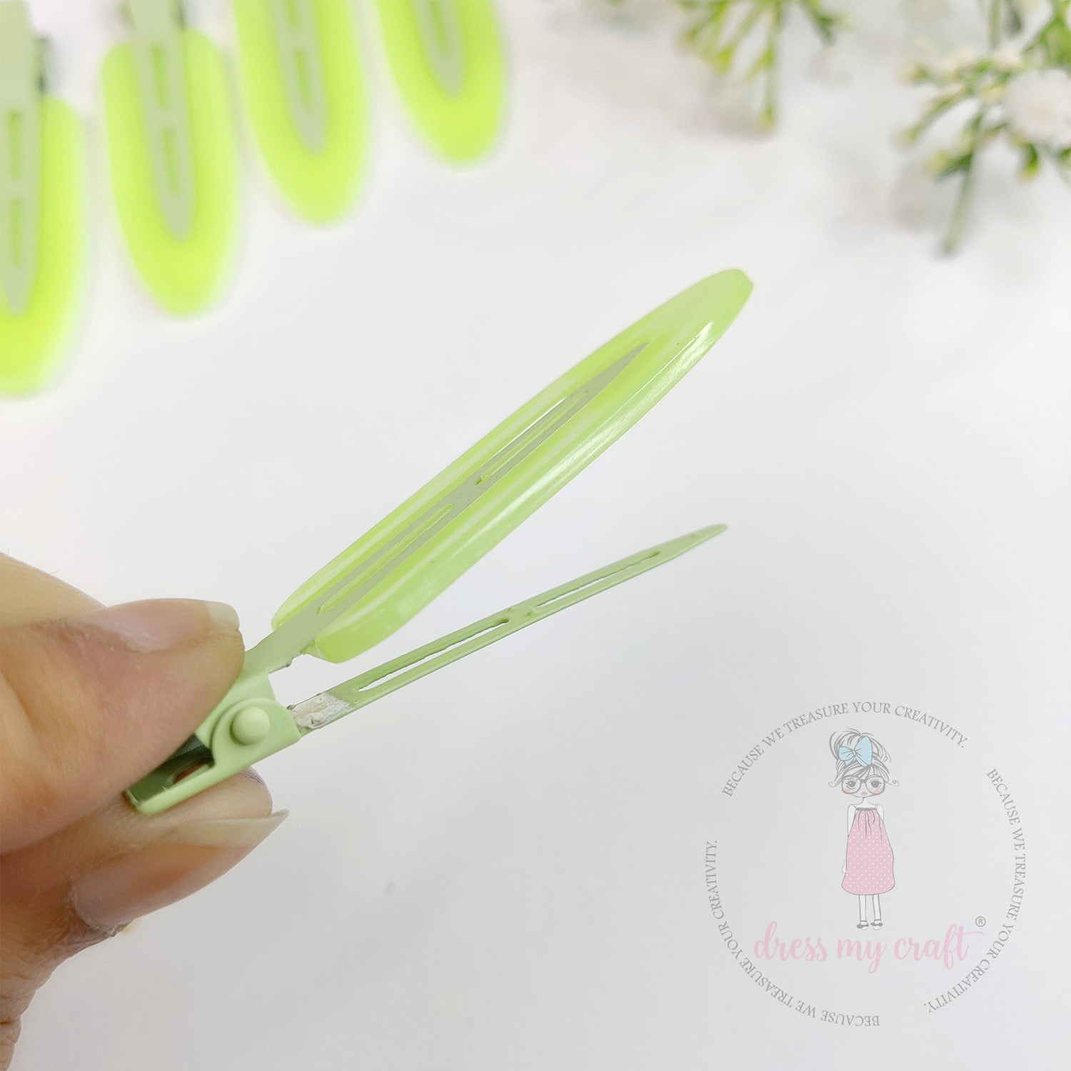 DIY Crease Free Hair Clips - Pastel Green