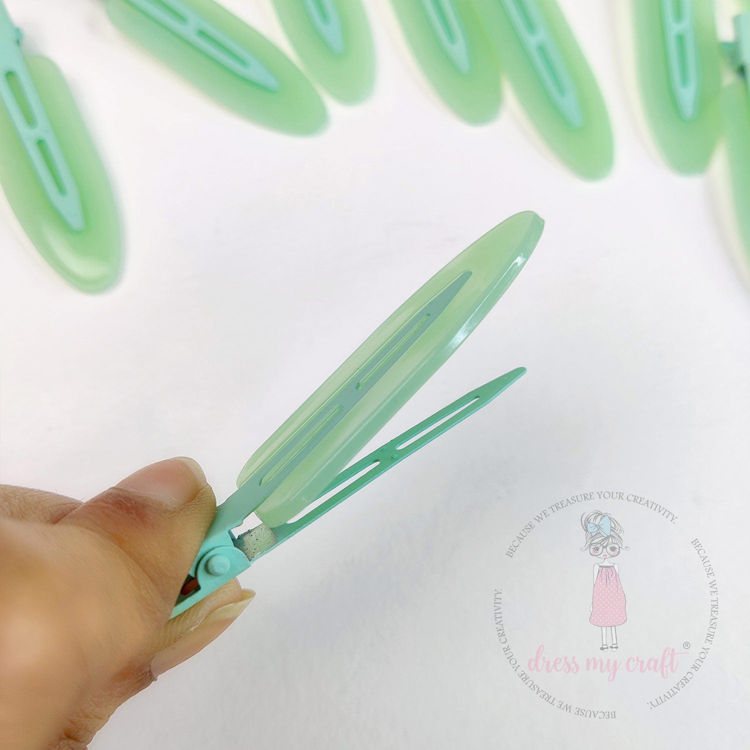 DIY Crease Free Hair Clips - Pastel Turquoise