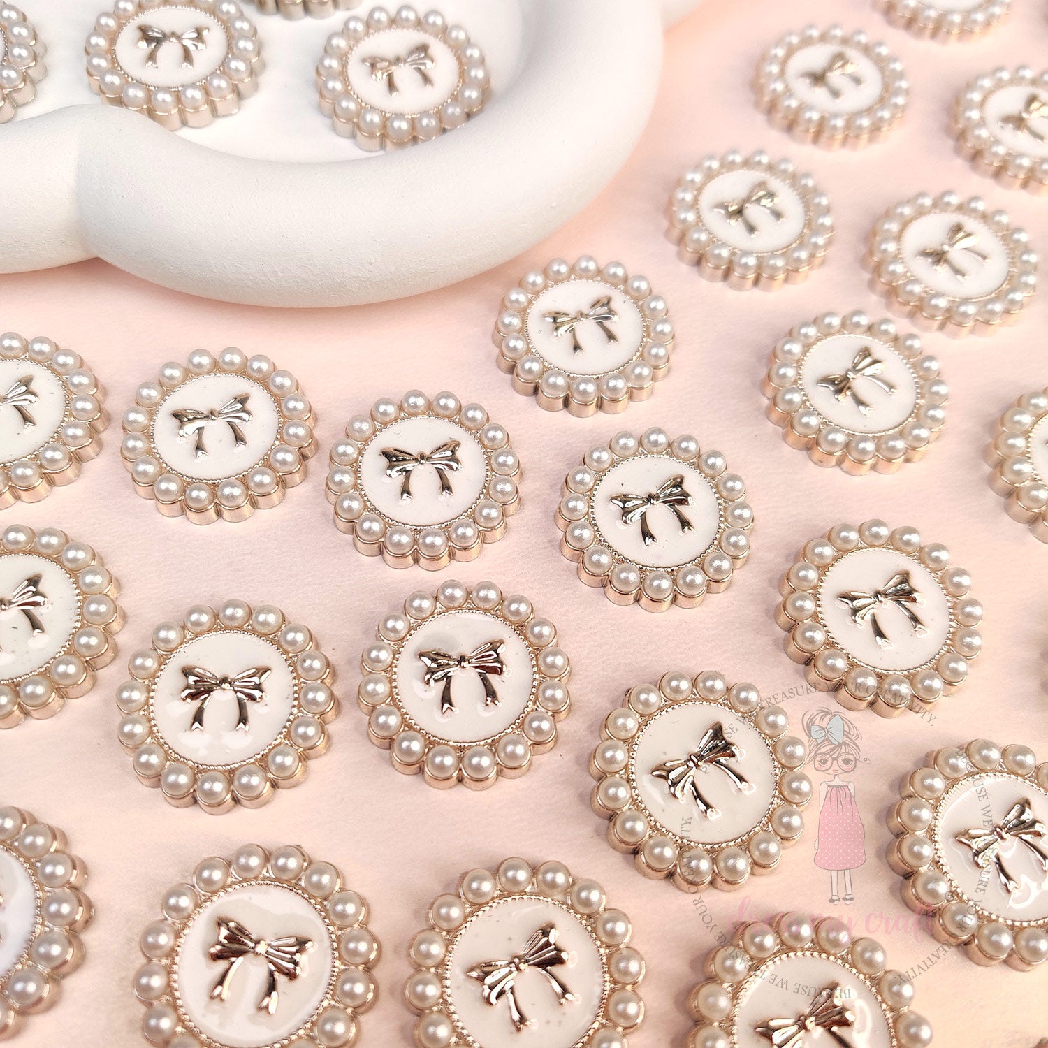 Elegant Pearl Bow Flat Back Charms