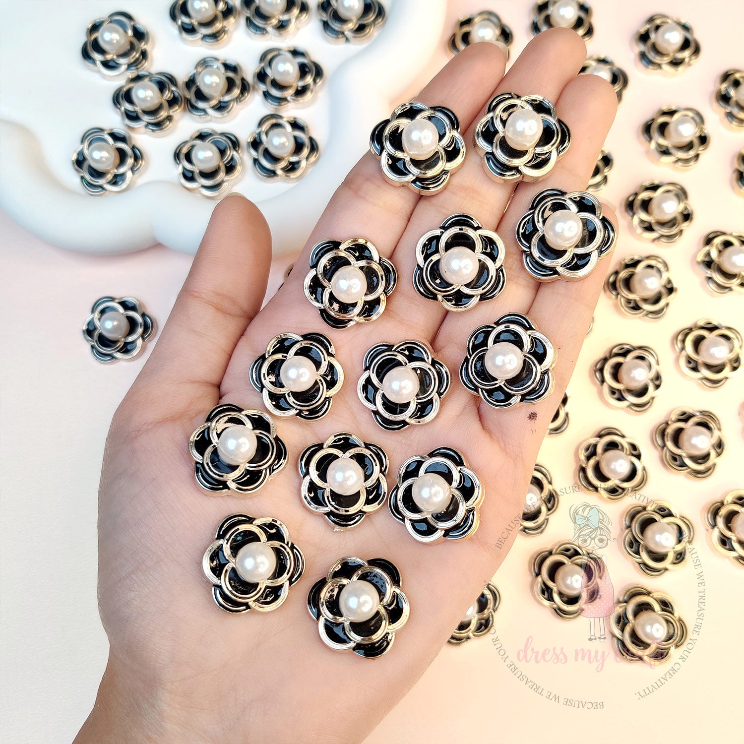 Royal Rosette Flat Back Charms - Black