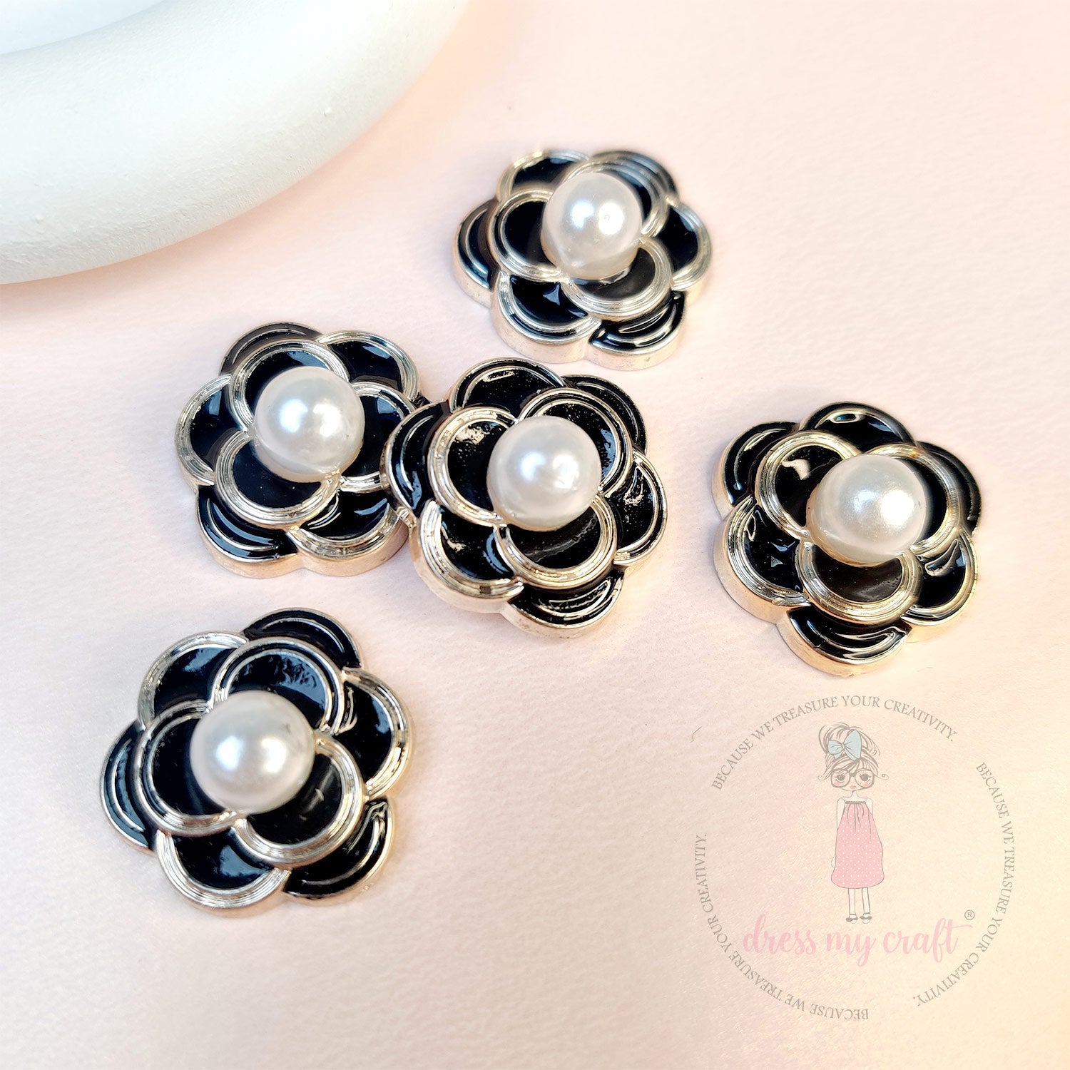 Royal Rosette Flat Back Charms - Black