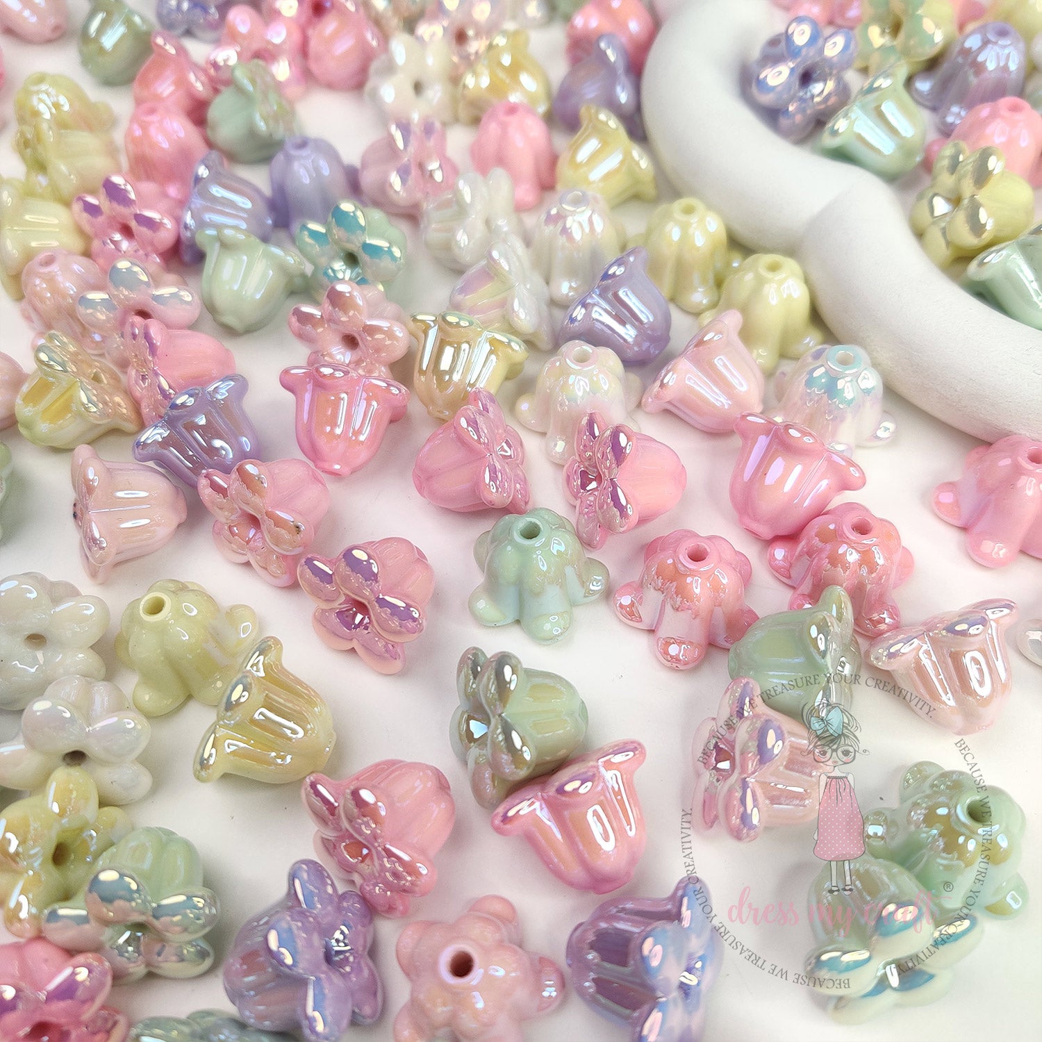 Holographic Crown Flower Beads