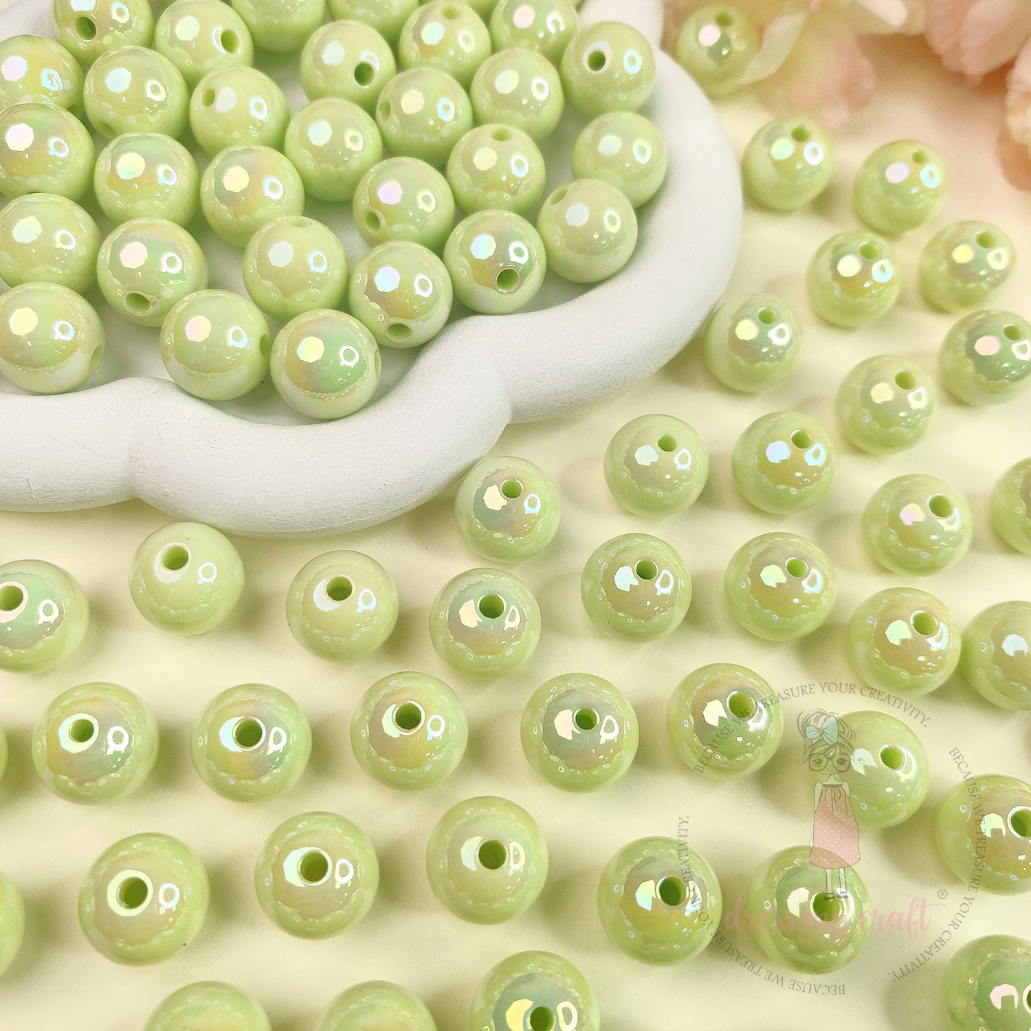 Holographic Premium Acrylic Beads - Pista Green