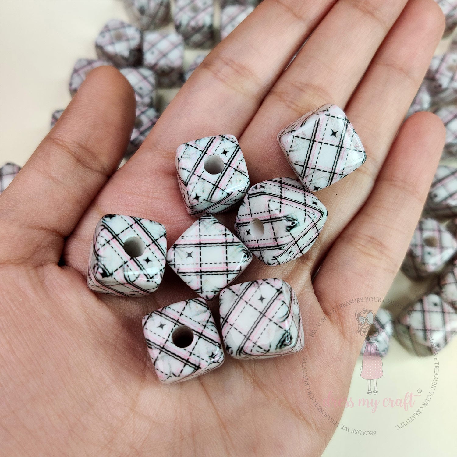 Designer Square Beads - Plaid Check