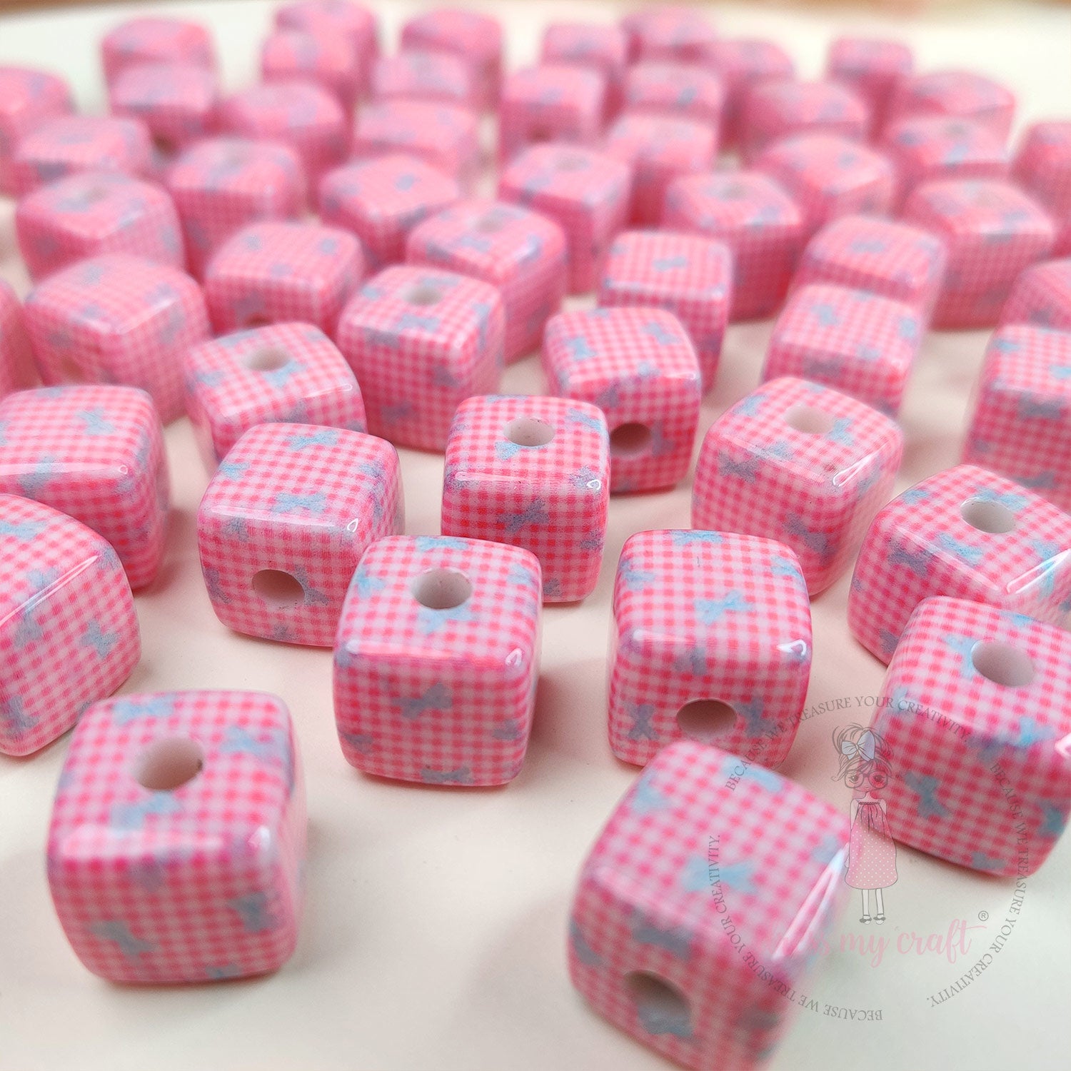 Designer Square Beads - Checks & Bows