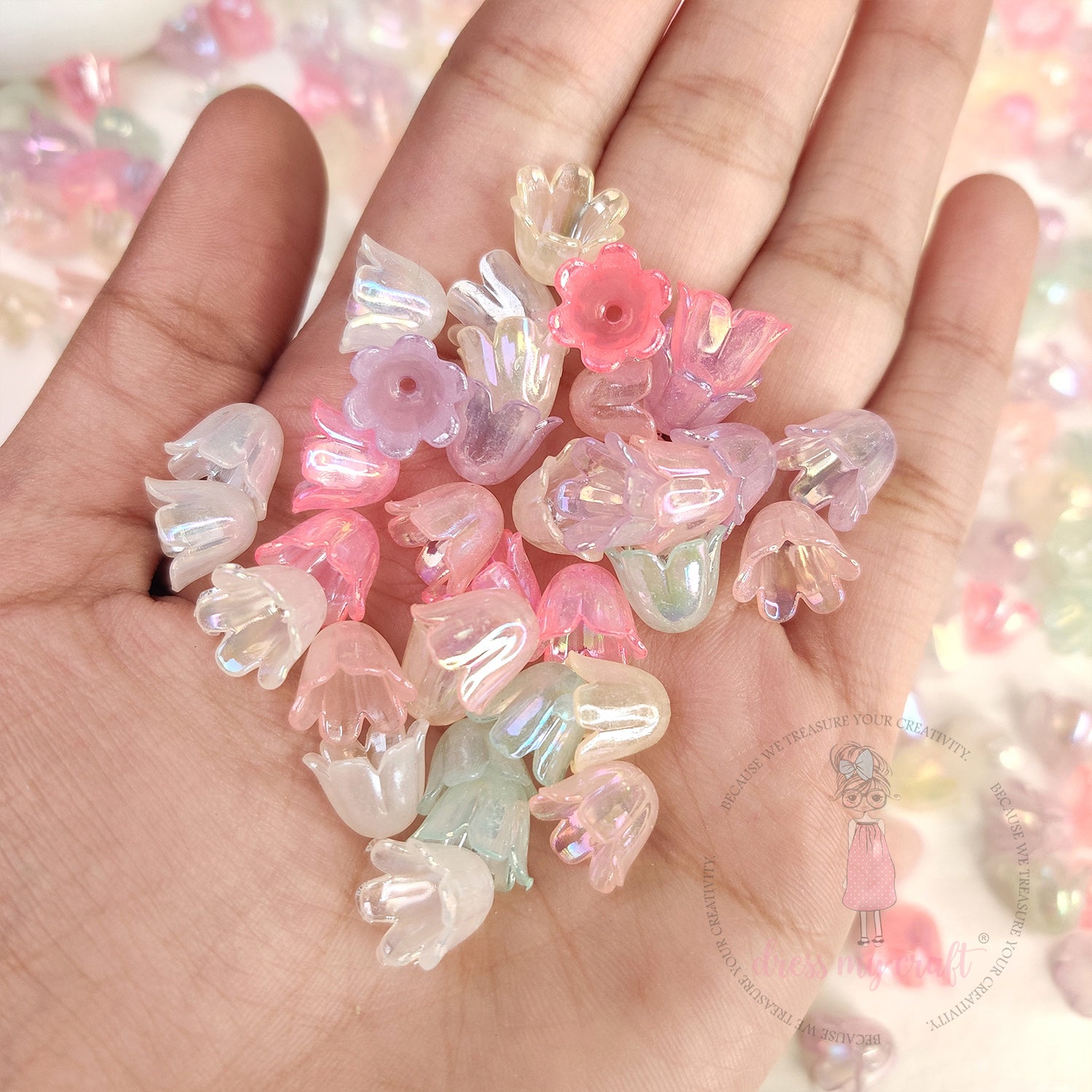 Holographic Tulip Bell Beads - Pearl Bloom