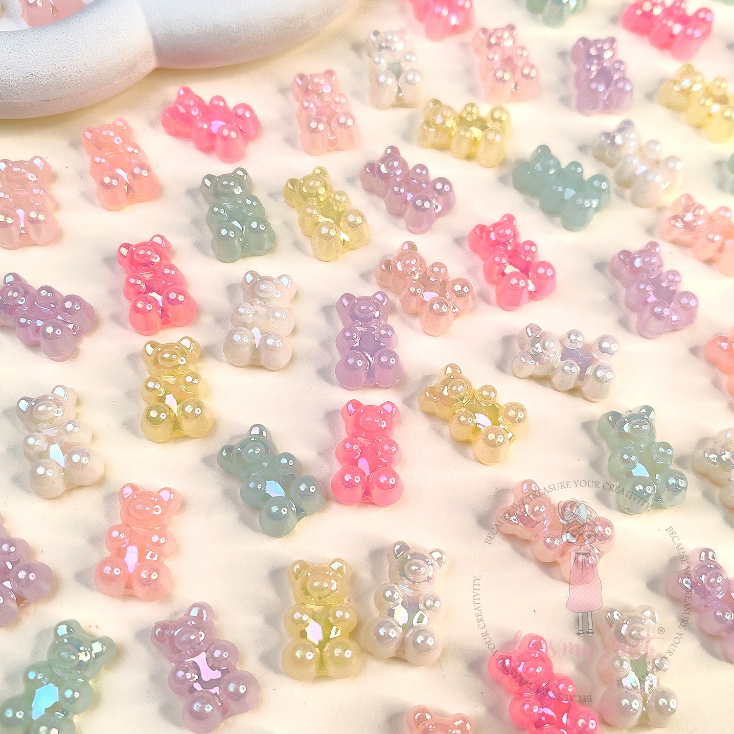 Holographic Gummy Bear Beads