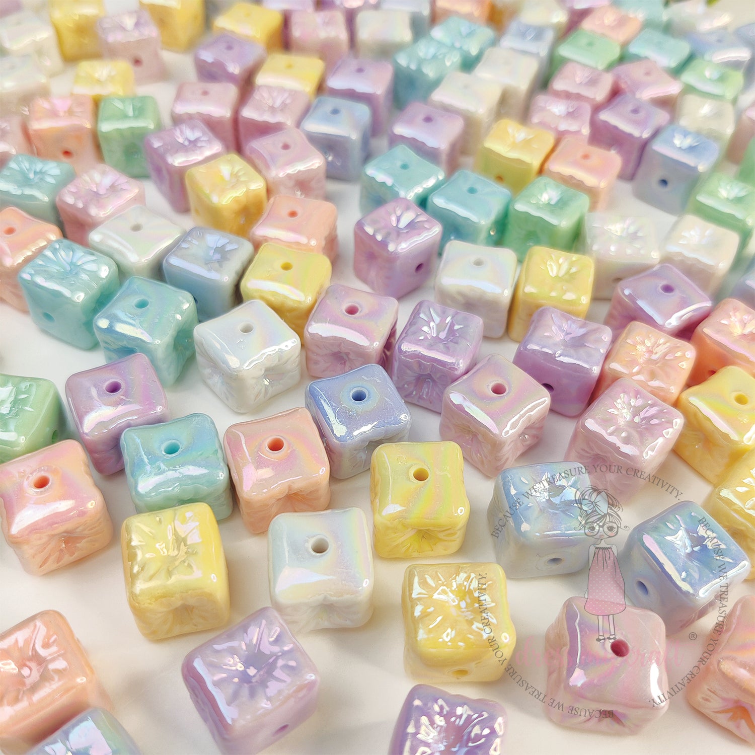 Holographic Candy Cube Beads - 14MM