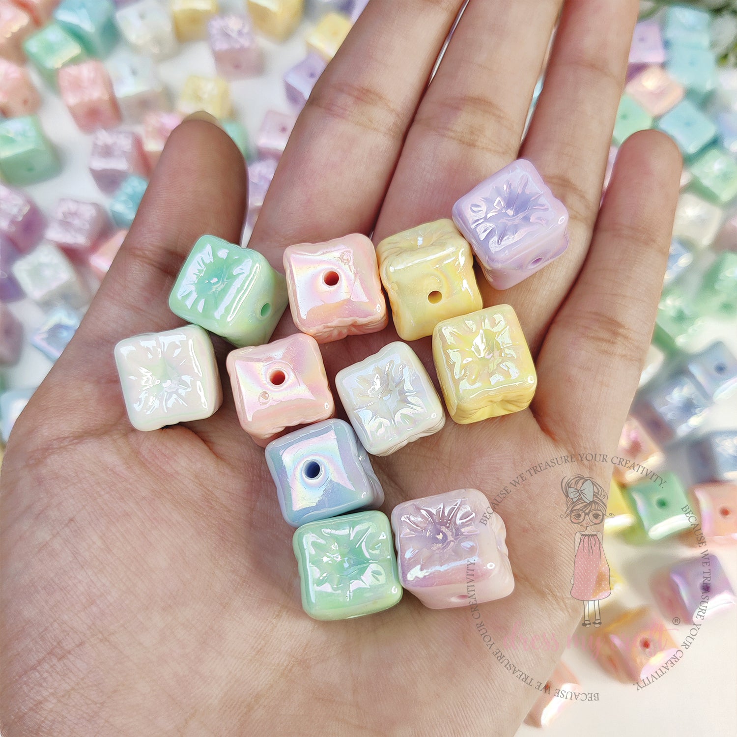 Holographic Candy Cube Beads - 14MM