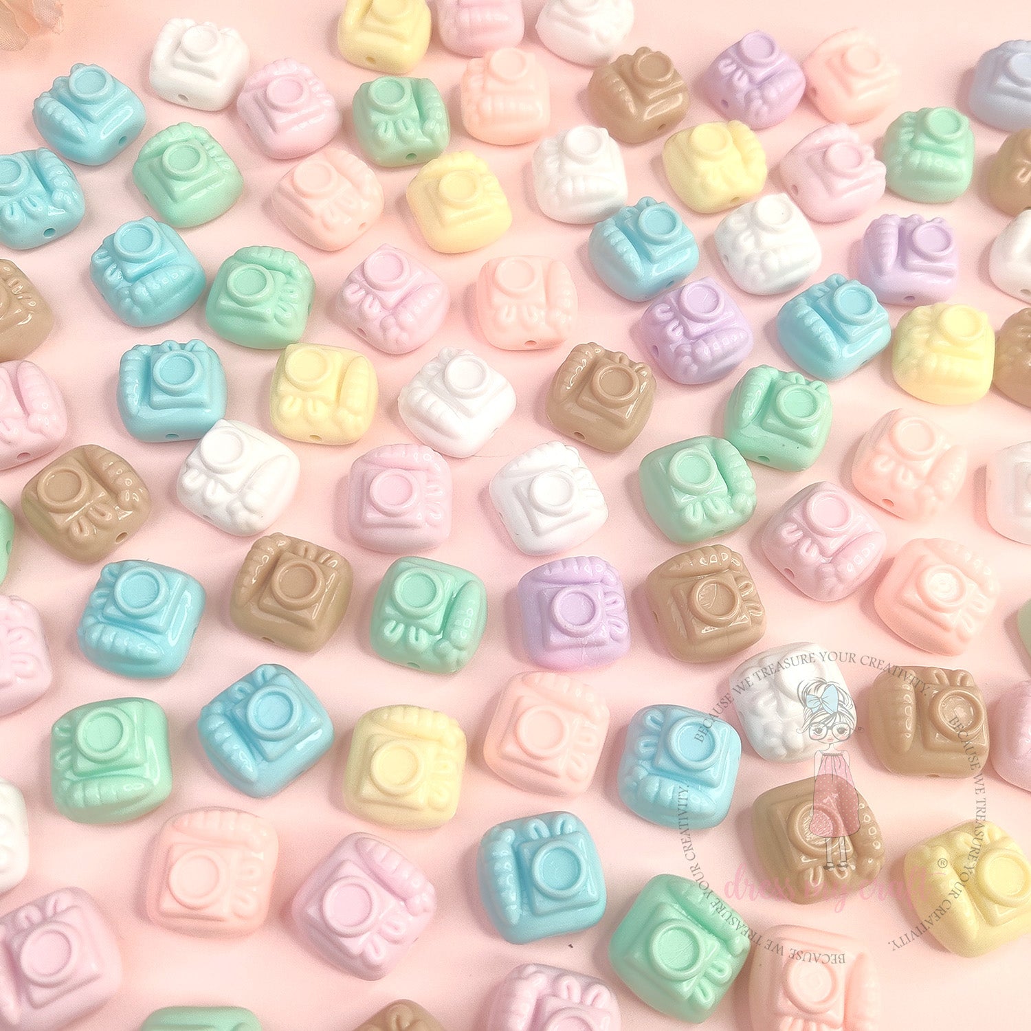 Pastel Camera Beads