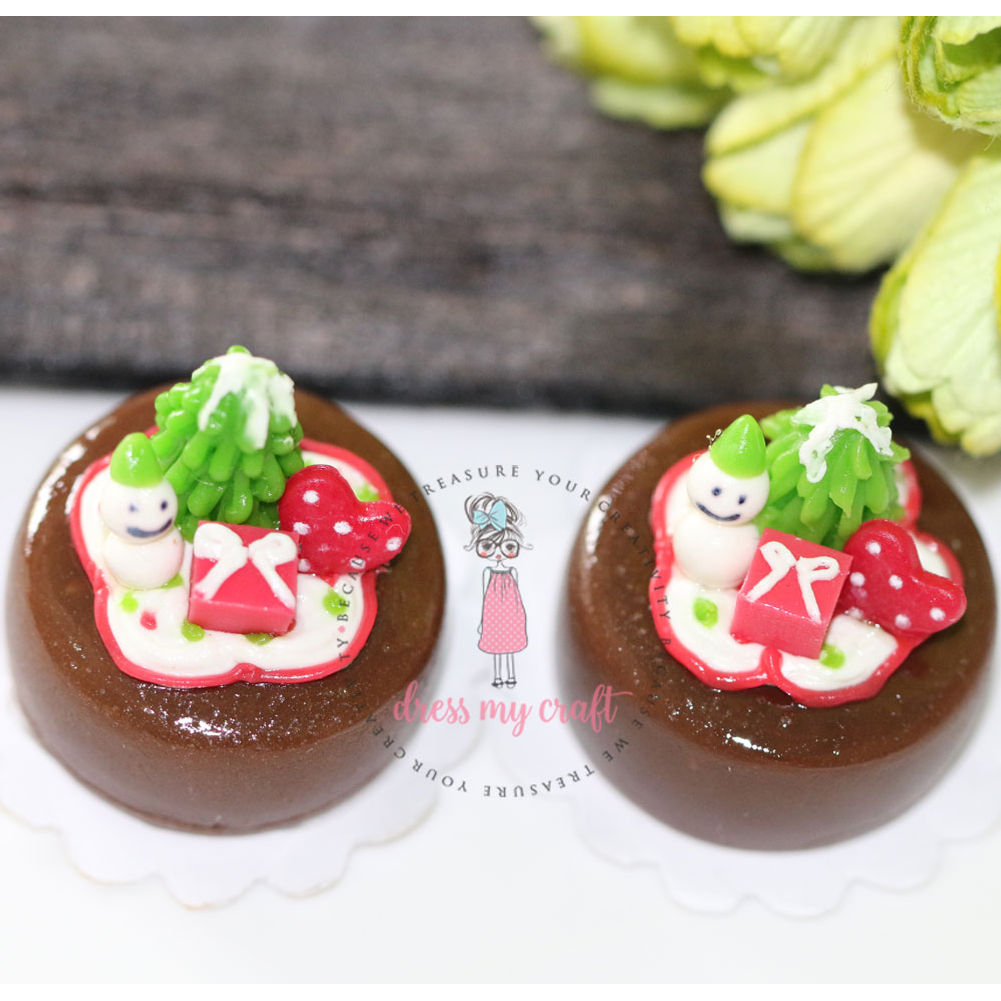 Miniature Christmas Cake # 4