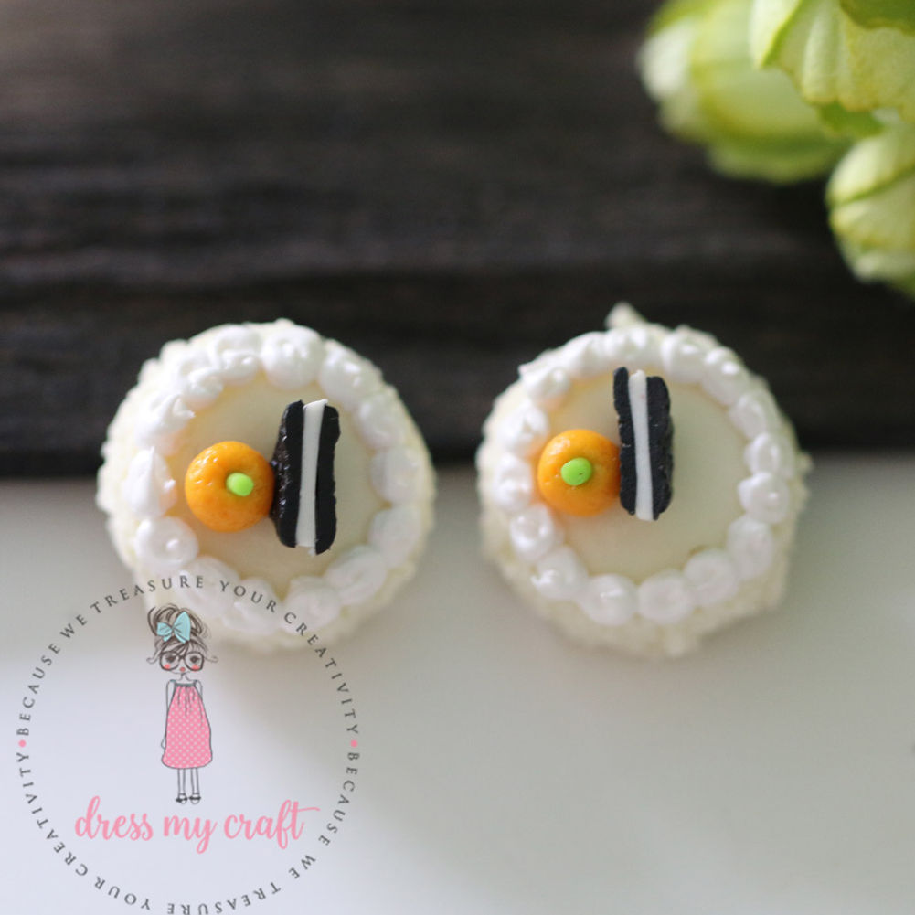 Miniature Round Lemon Cake