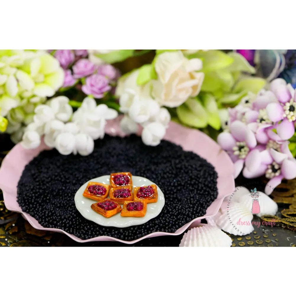 Berries on Toast#1- Miniature