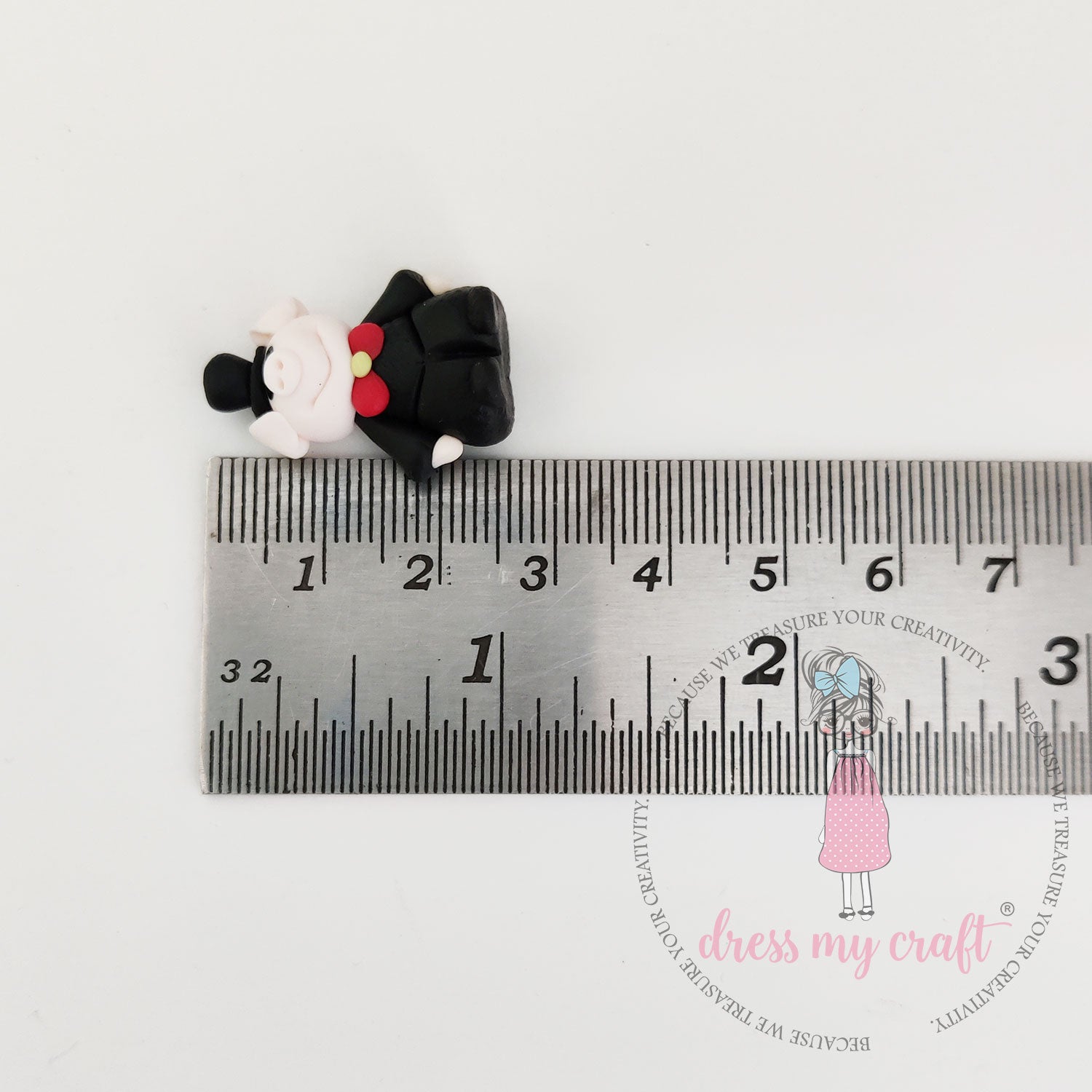 Miniature Figure Detective Piggy