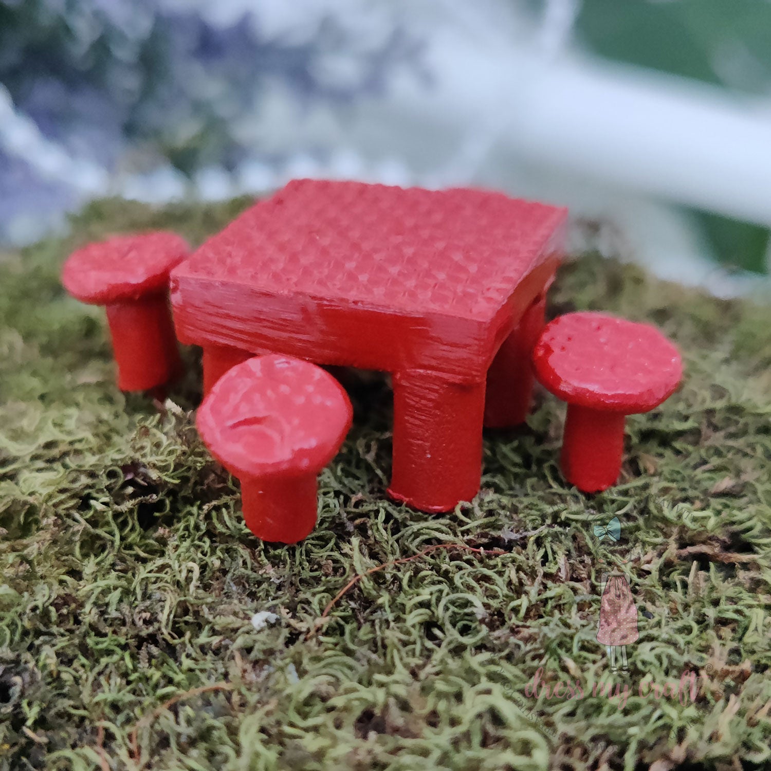 Miniature Garden Table & Chair Set (Square) With Wire