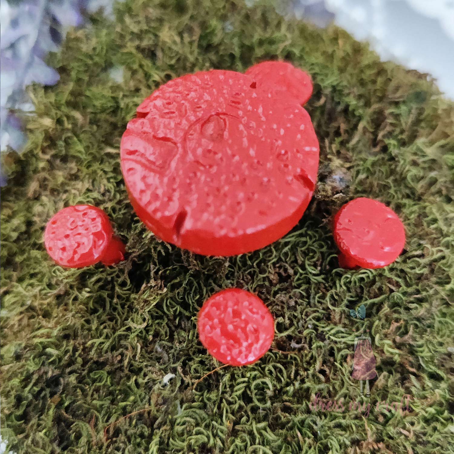 Miniature Garden Table & Chair Set (Round) With Wire