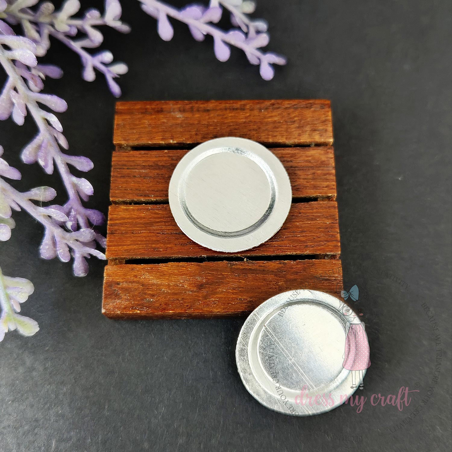 Miniature Metal Plate Round Mini