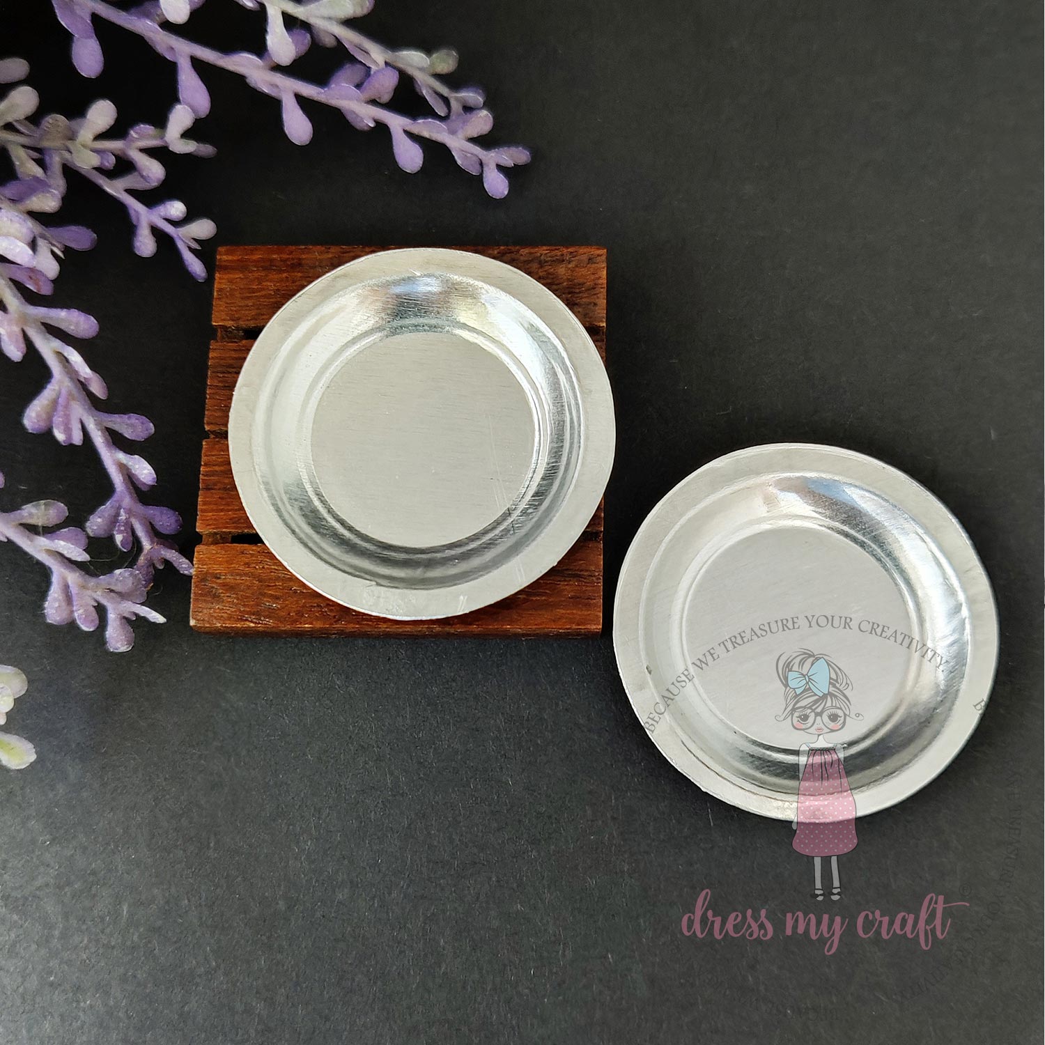 Miniature Metal Round Plate (Big)