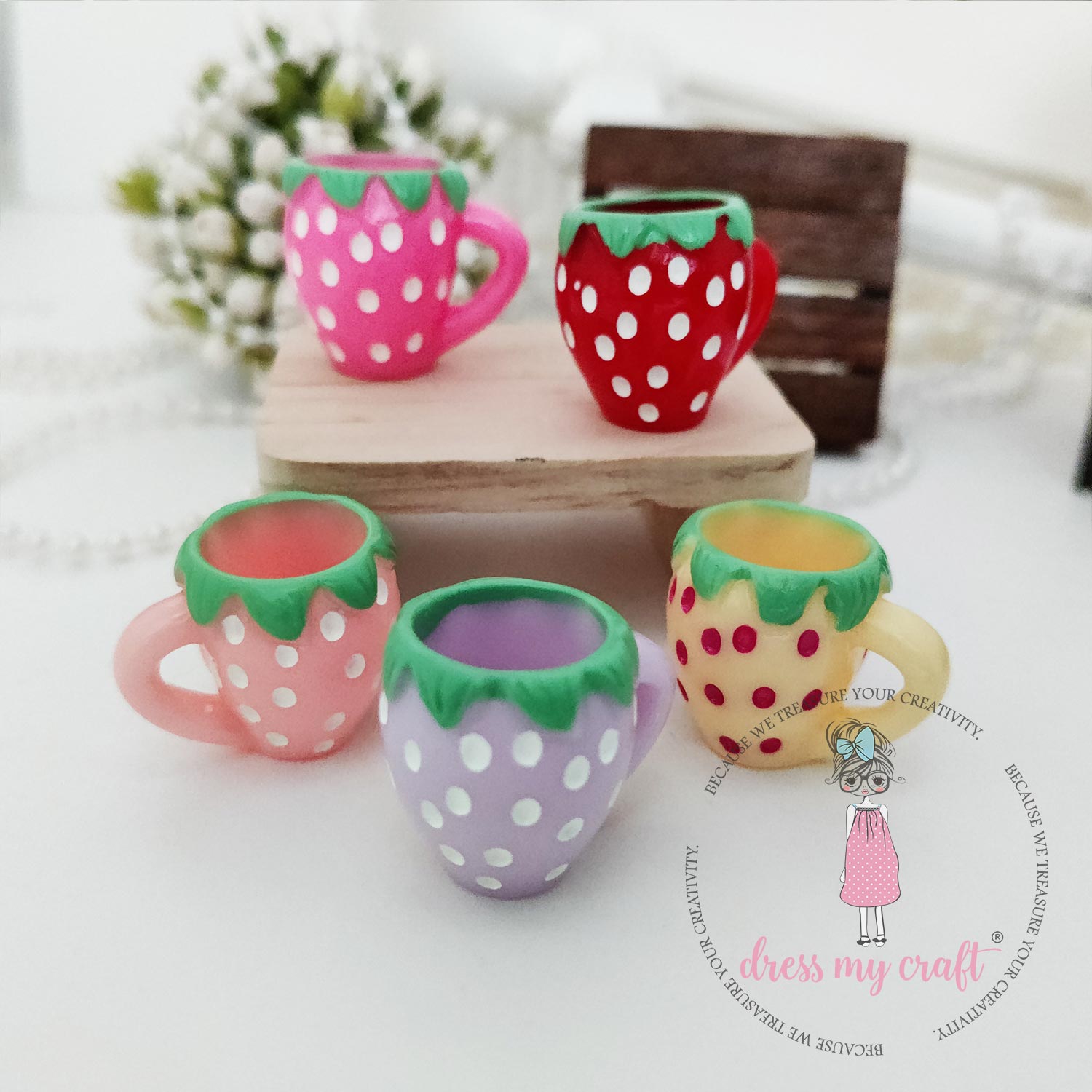 Miniature Strawberry Mugs