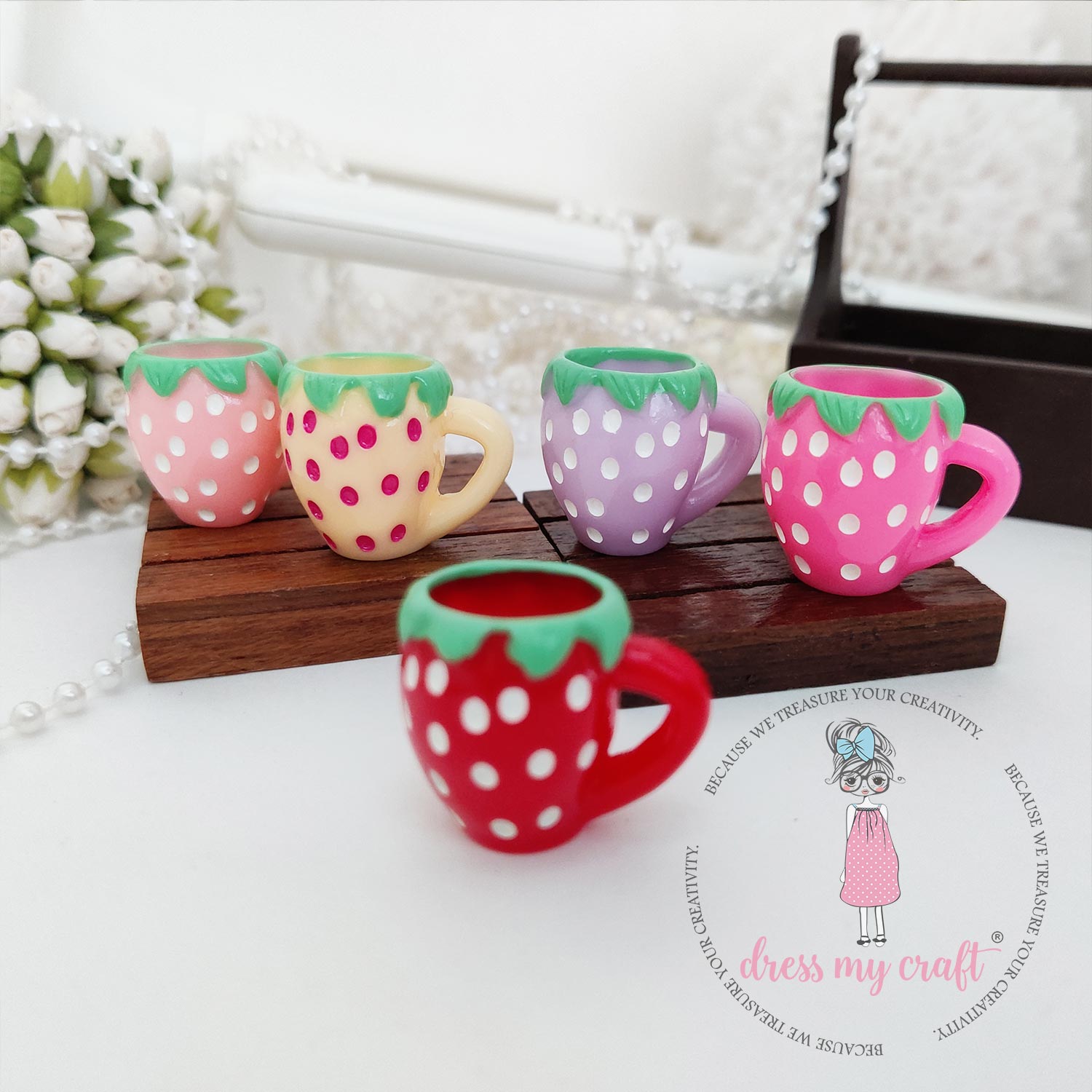 Miniature Strawberry Mugs