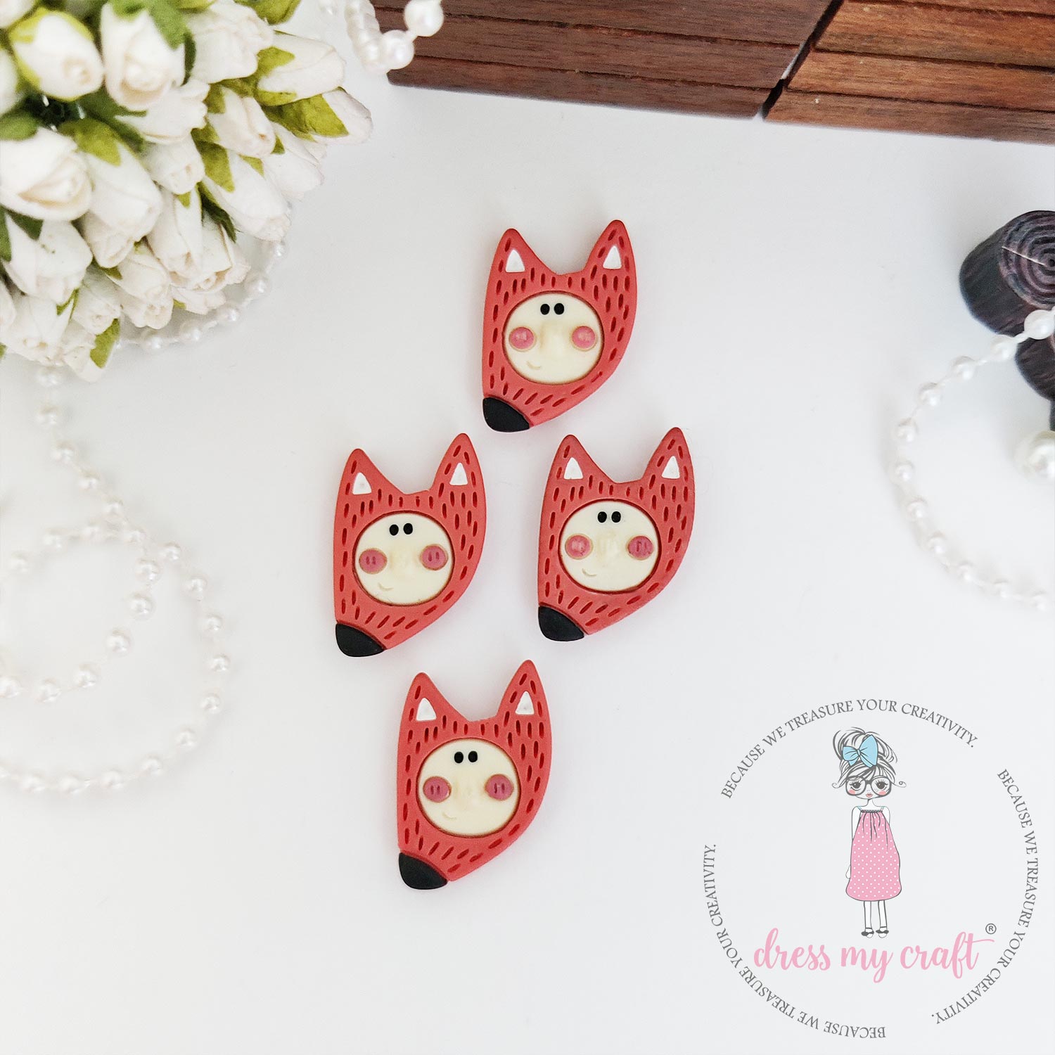 Miniature Cute Fox Face