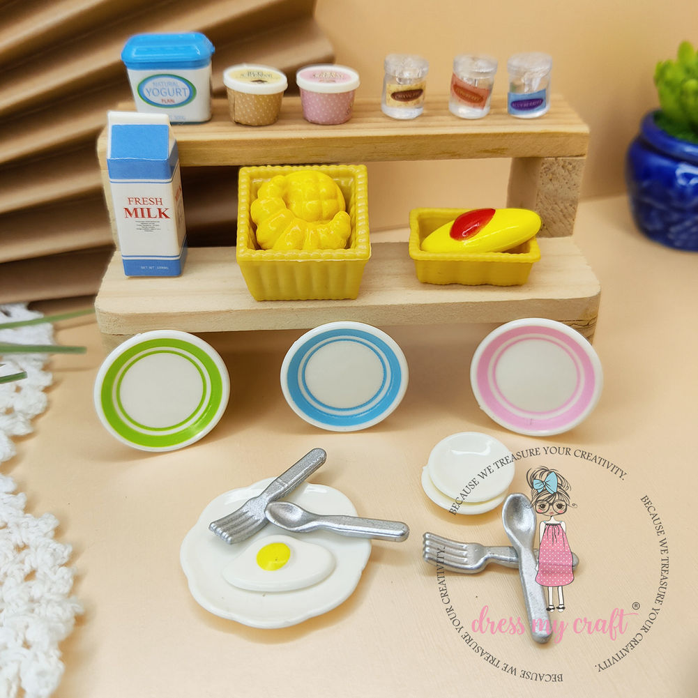 Miniature Kitchen Items