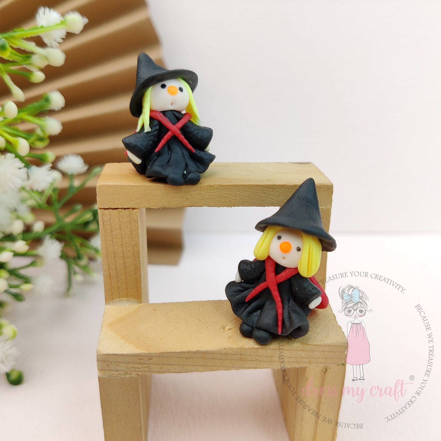 Miniature Witch Girl