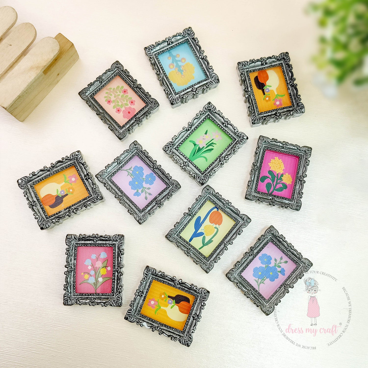 Miniature Masterpiece Painting Frames - Silver