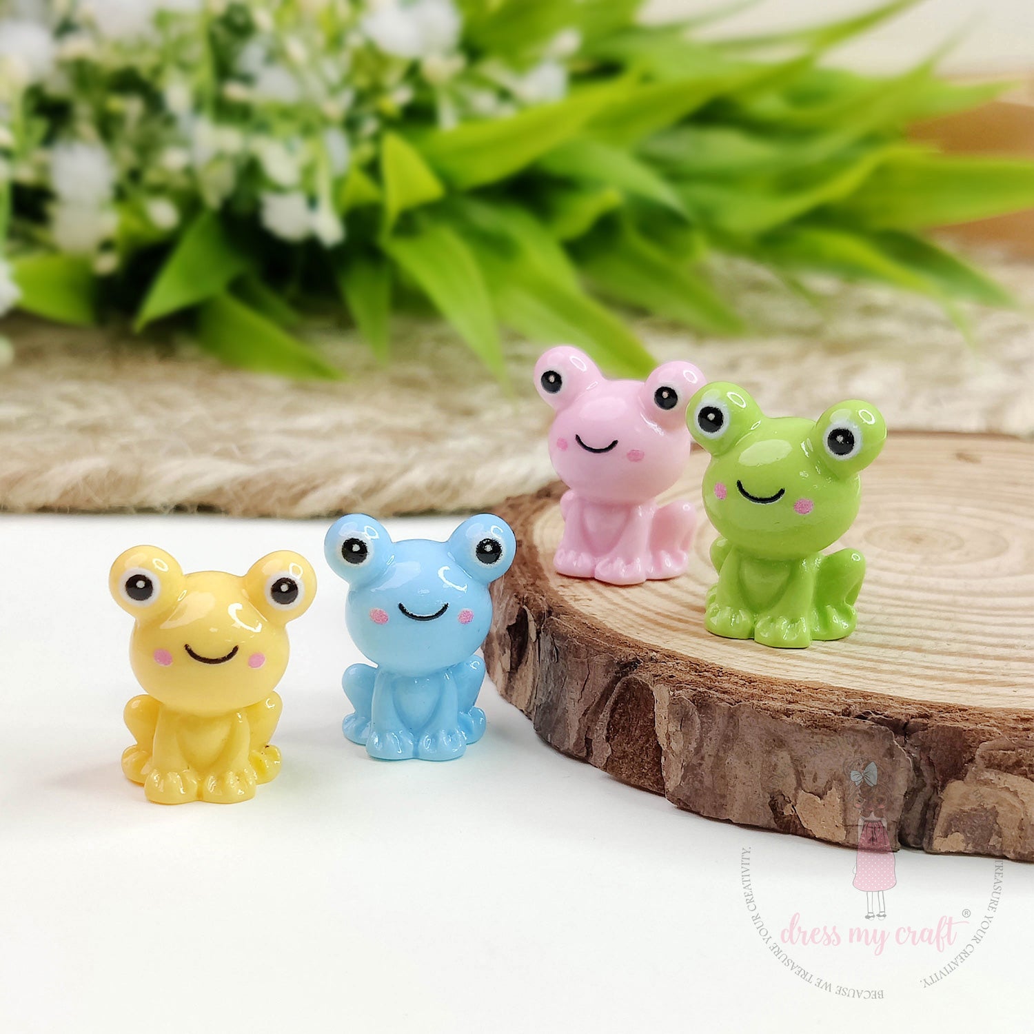 Miniature Big Eyes Frogs